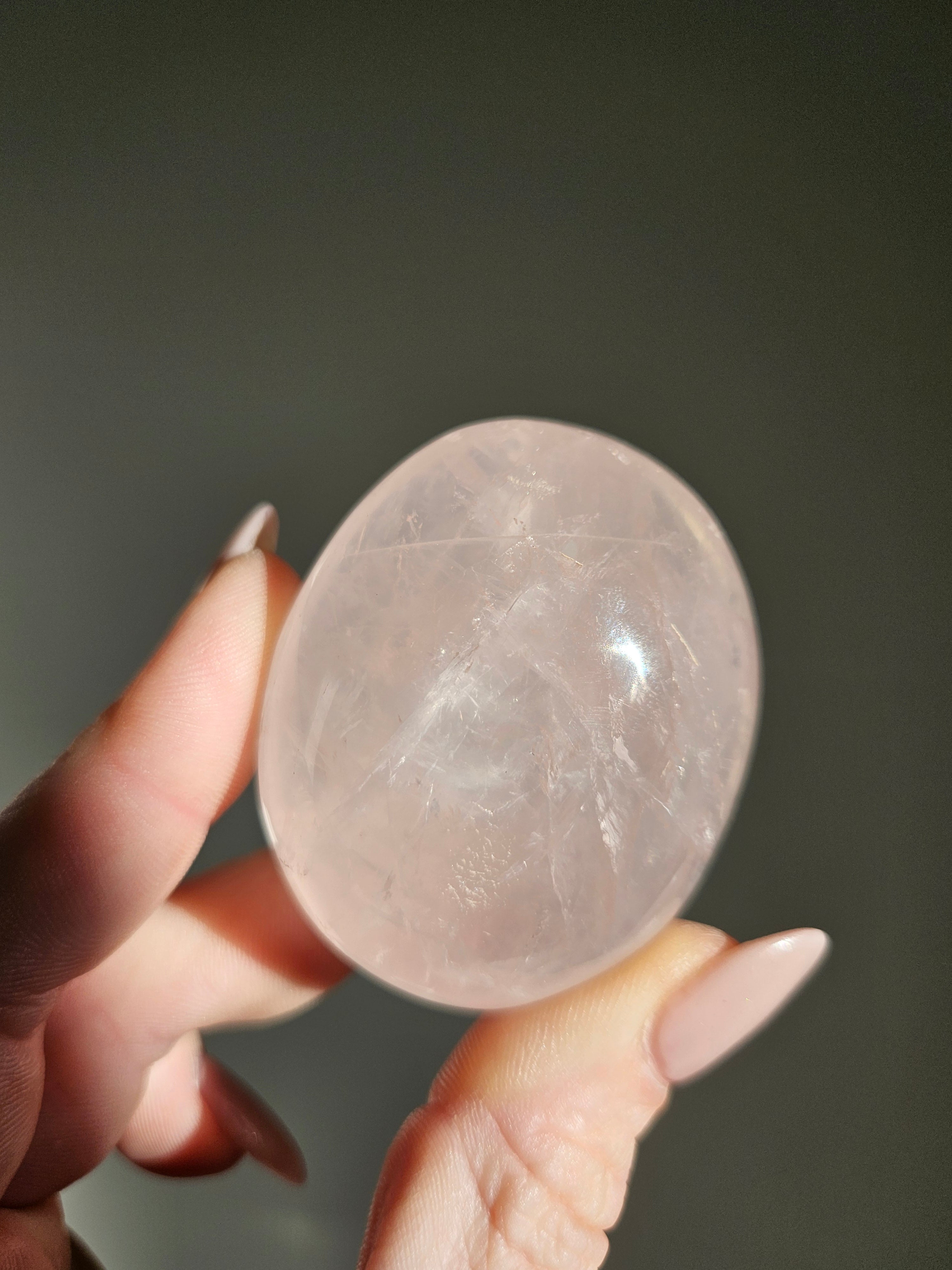 Rose Quartz Palmstone 001