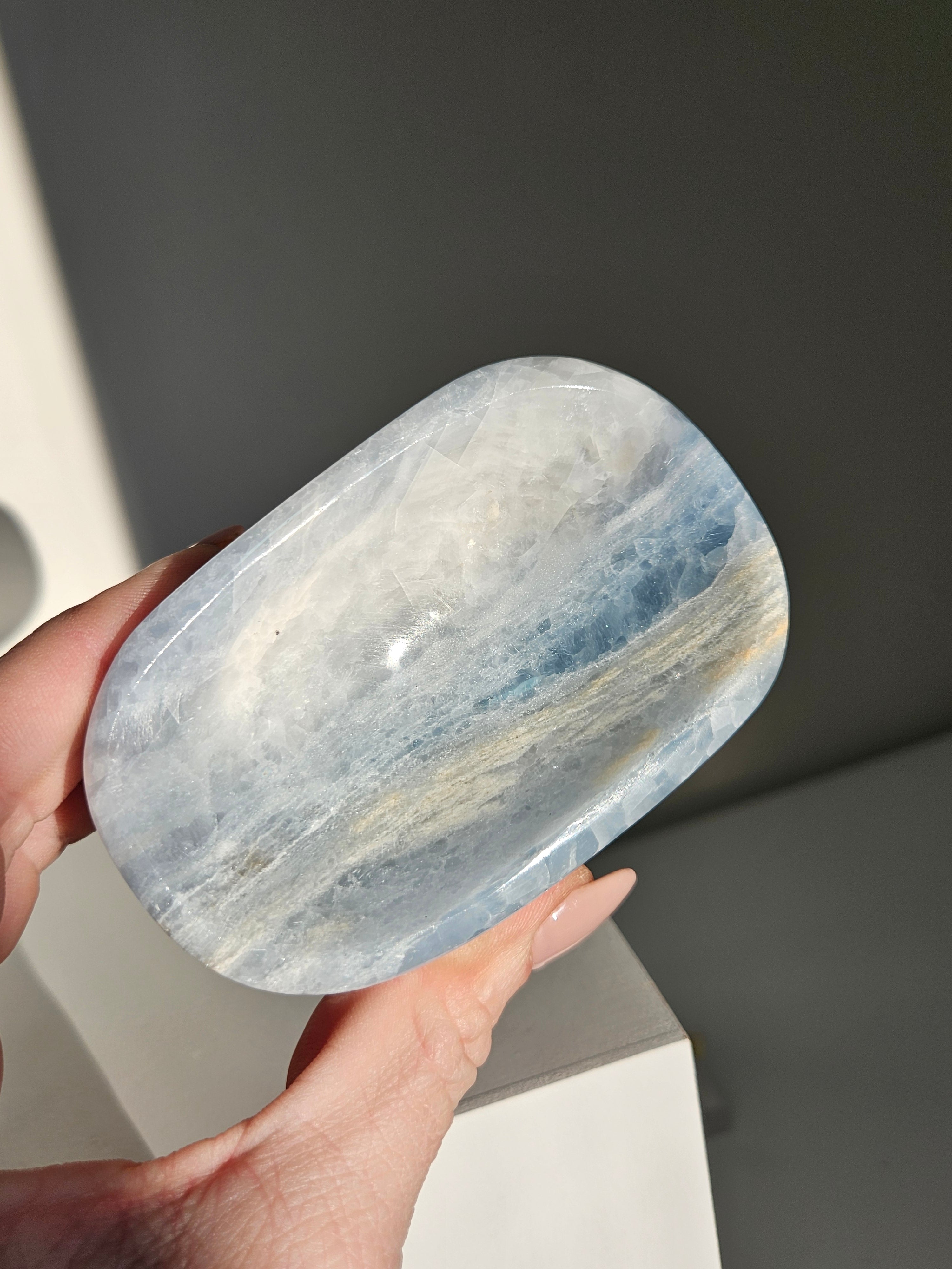 Blue Calcite Bowl 008