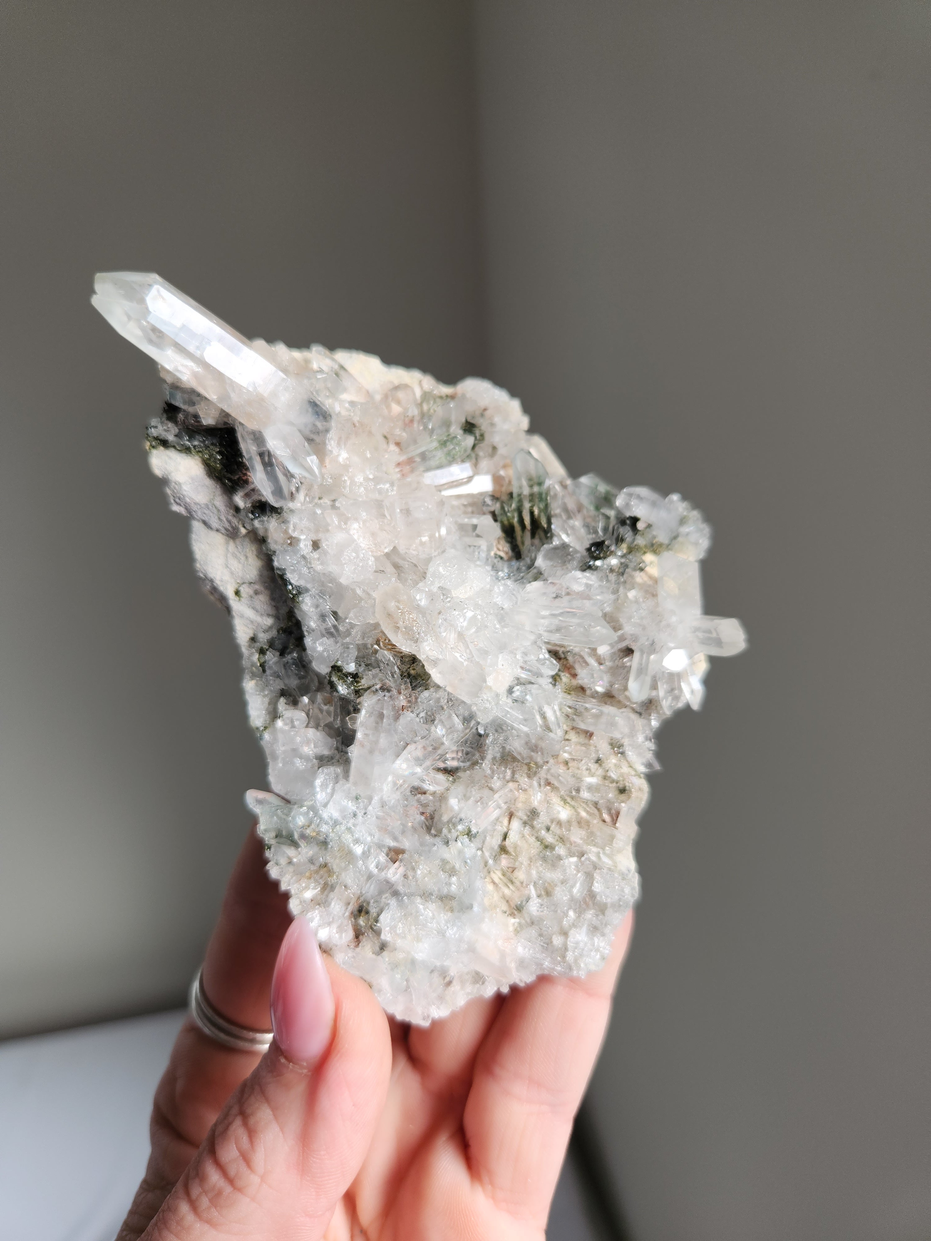 Garden Quartz Cluster 001