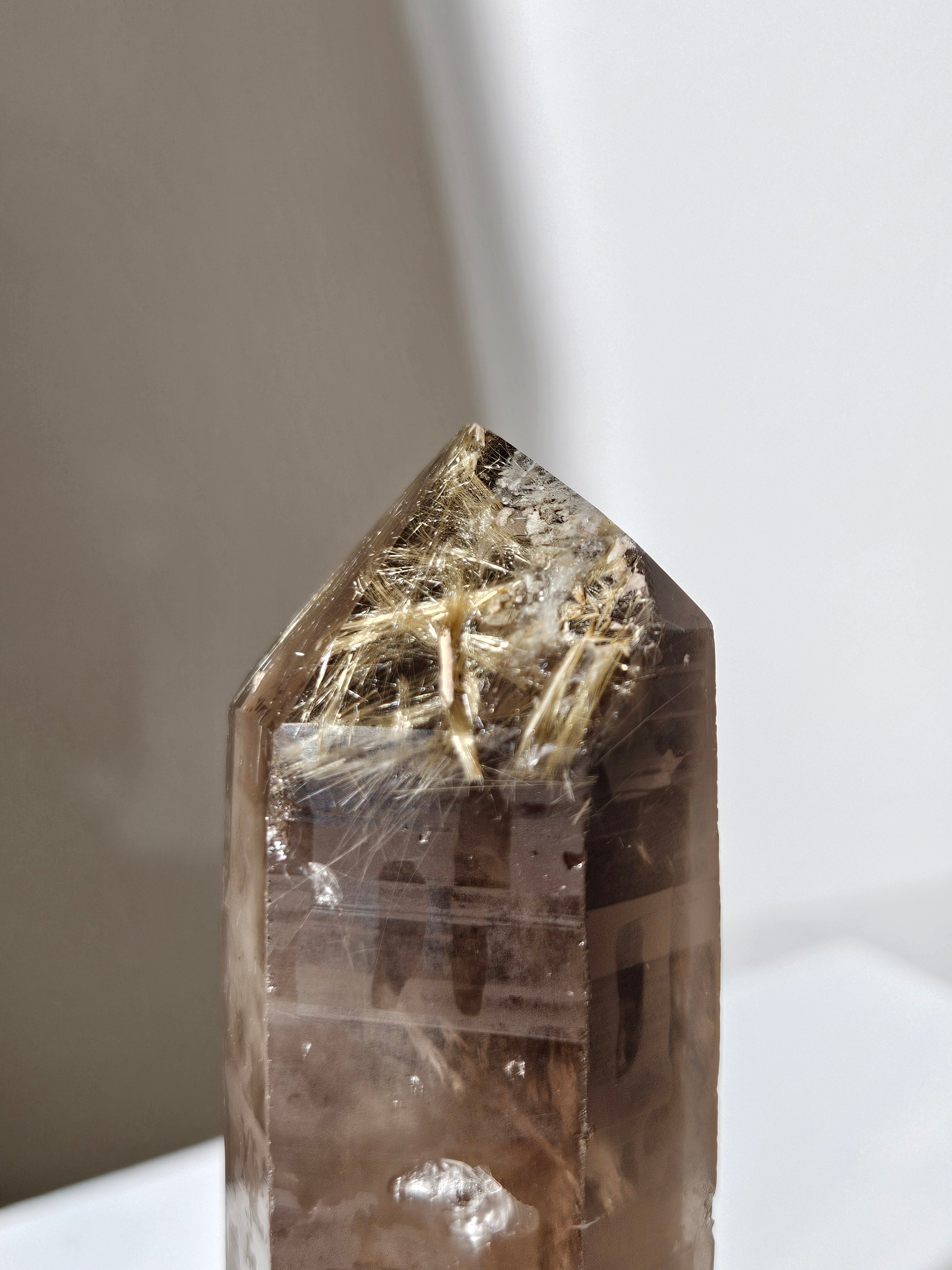 Smoky Rutile Quartz 006