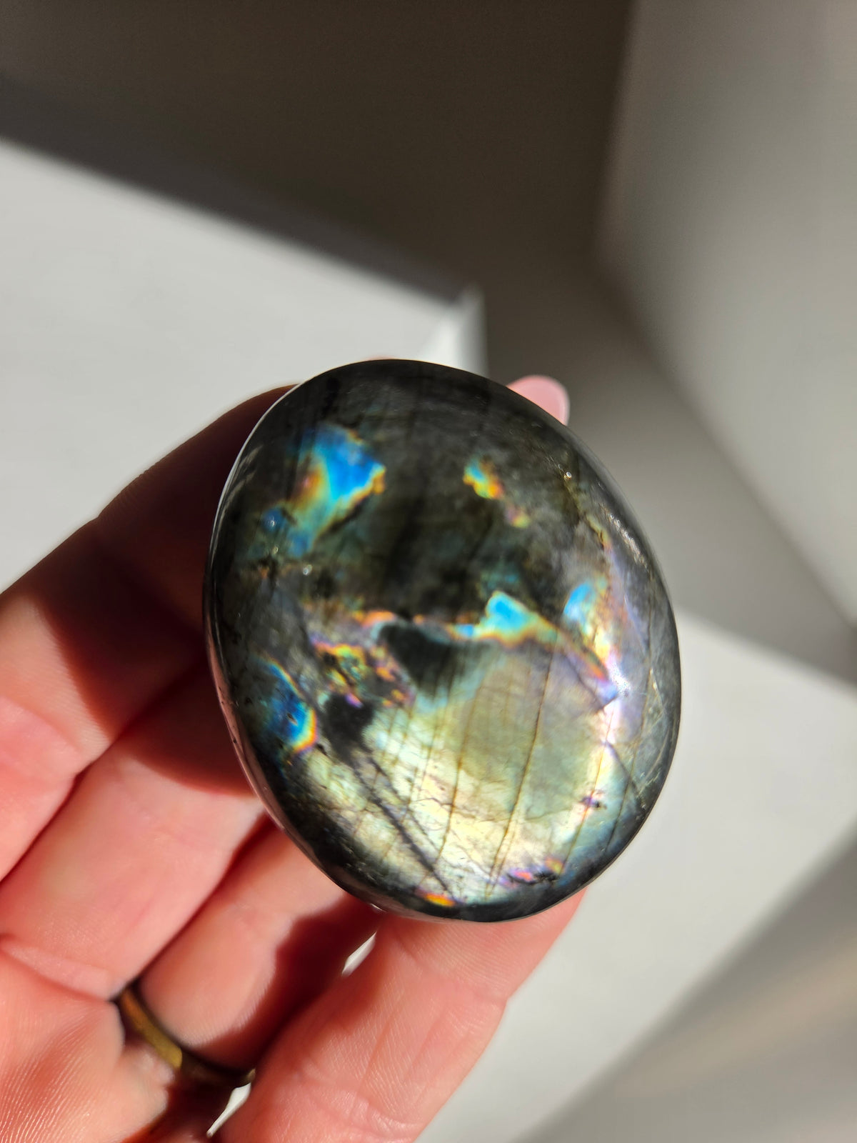 Labradorite Palmstone 002