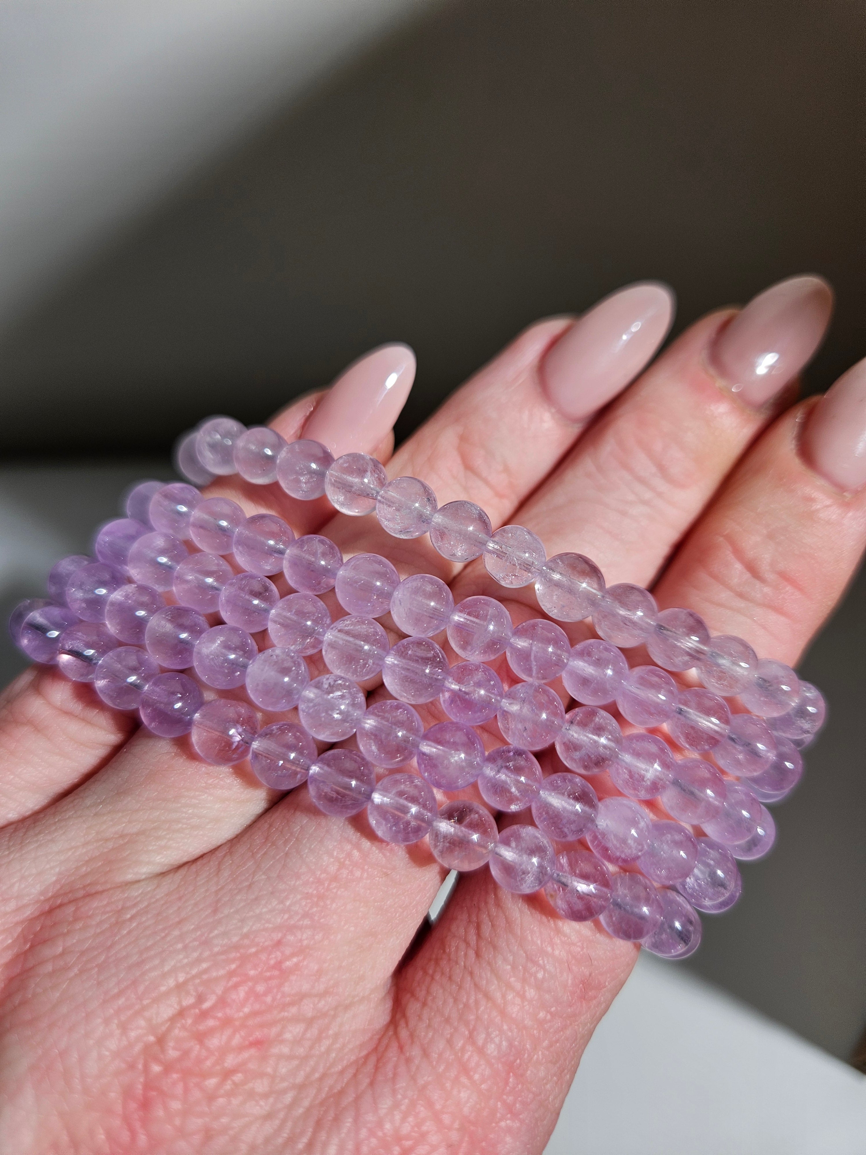 Lavender Amethyst bracelet | 6mm