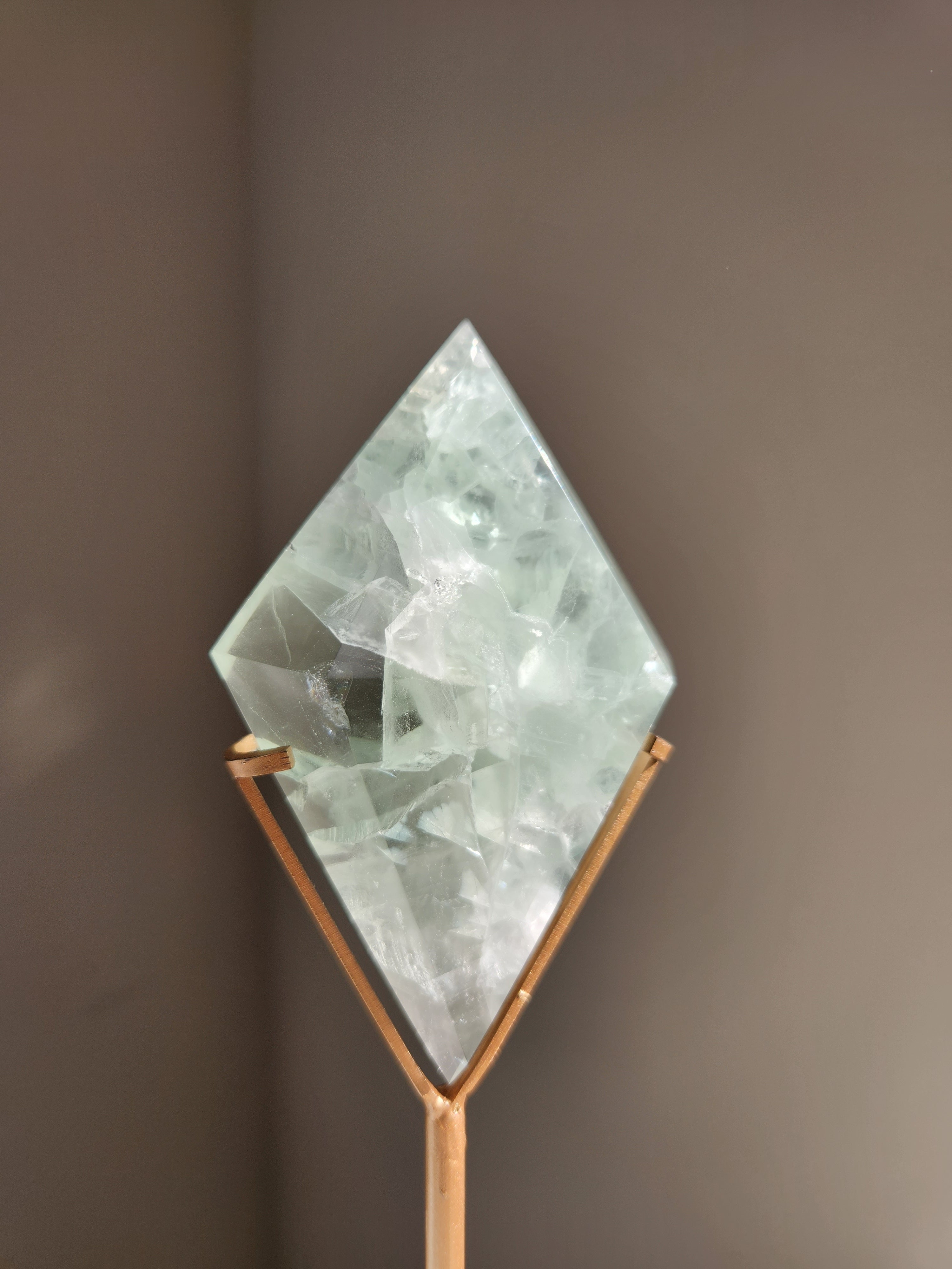 Fluorite Diamond 012