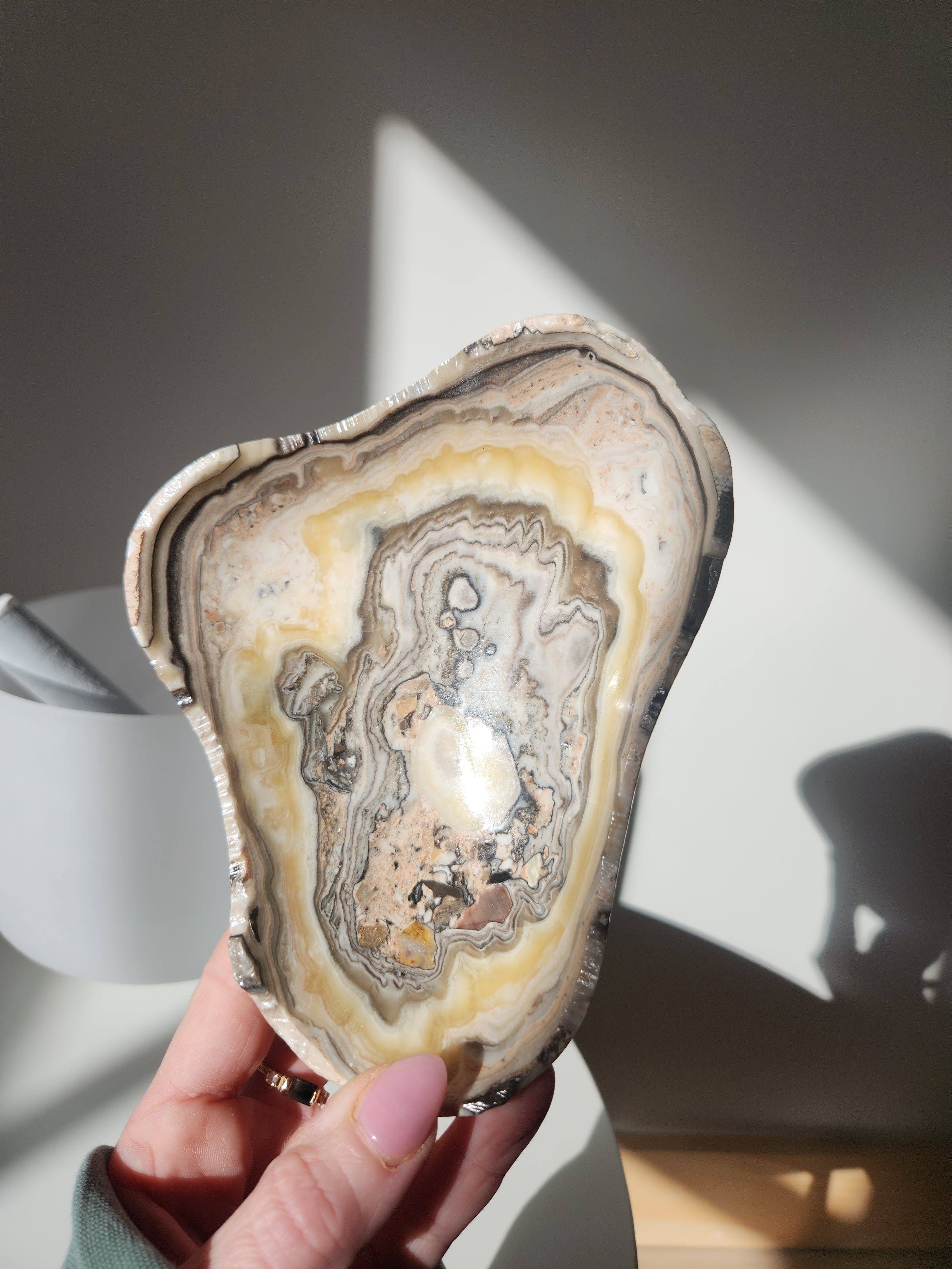 Calcite Bowl 004