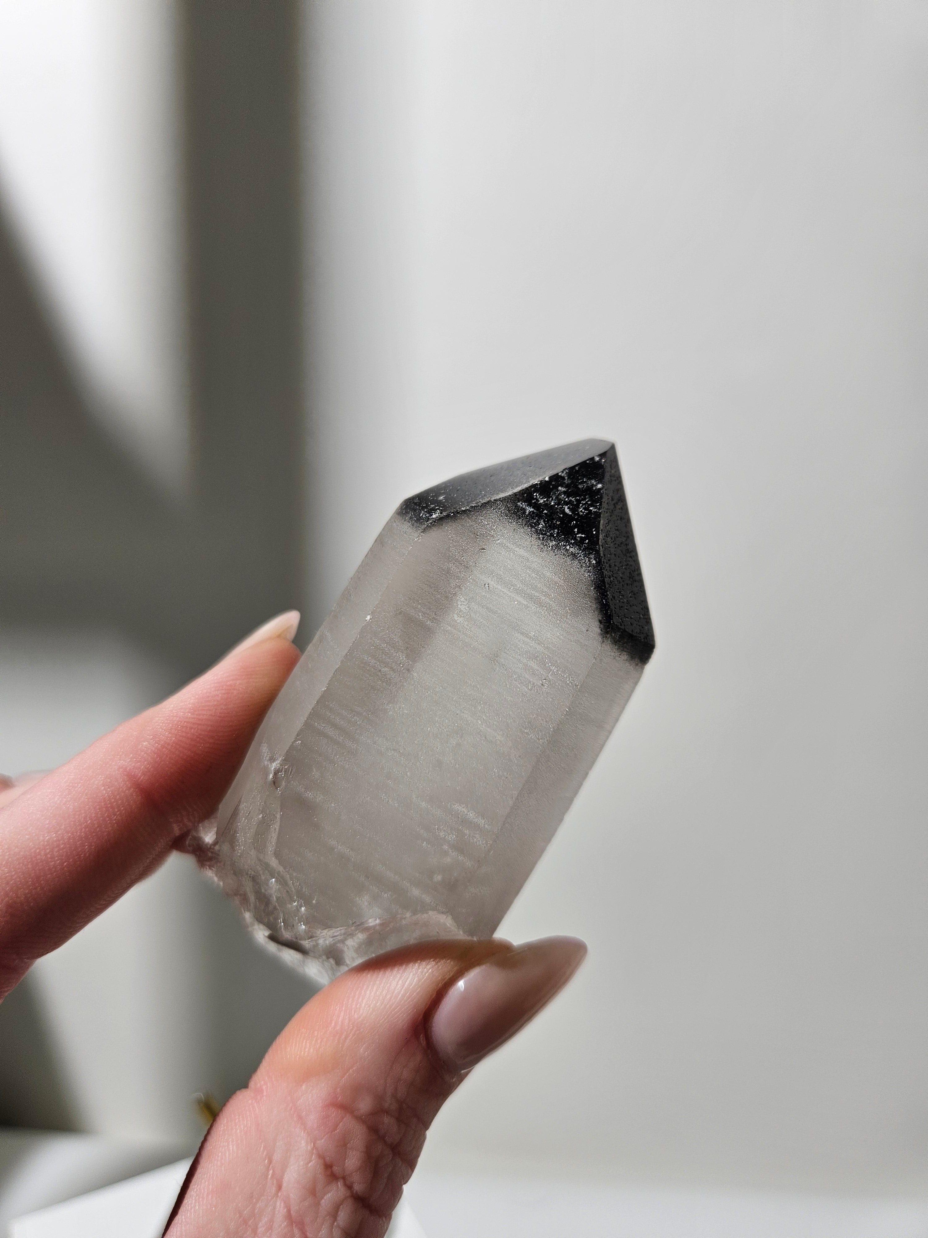 Black Phantom Quartz 001