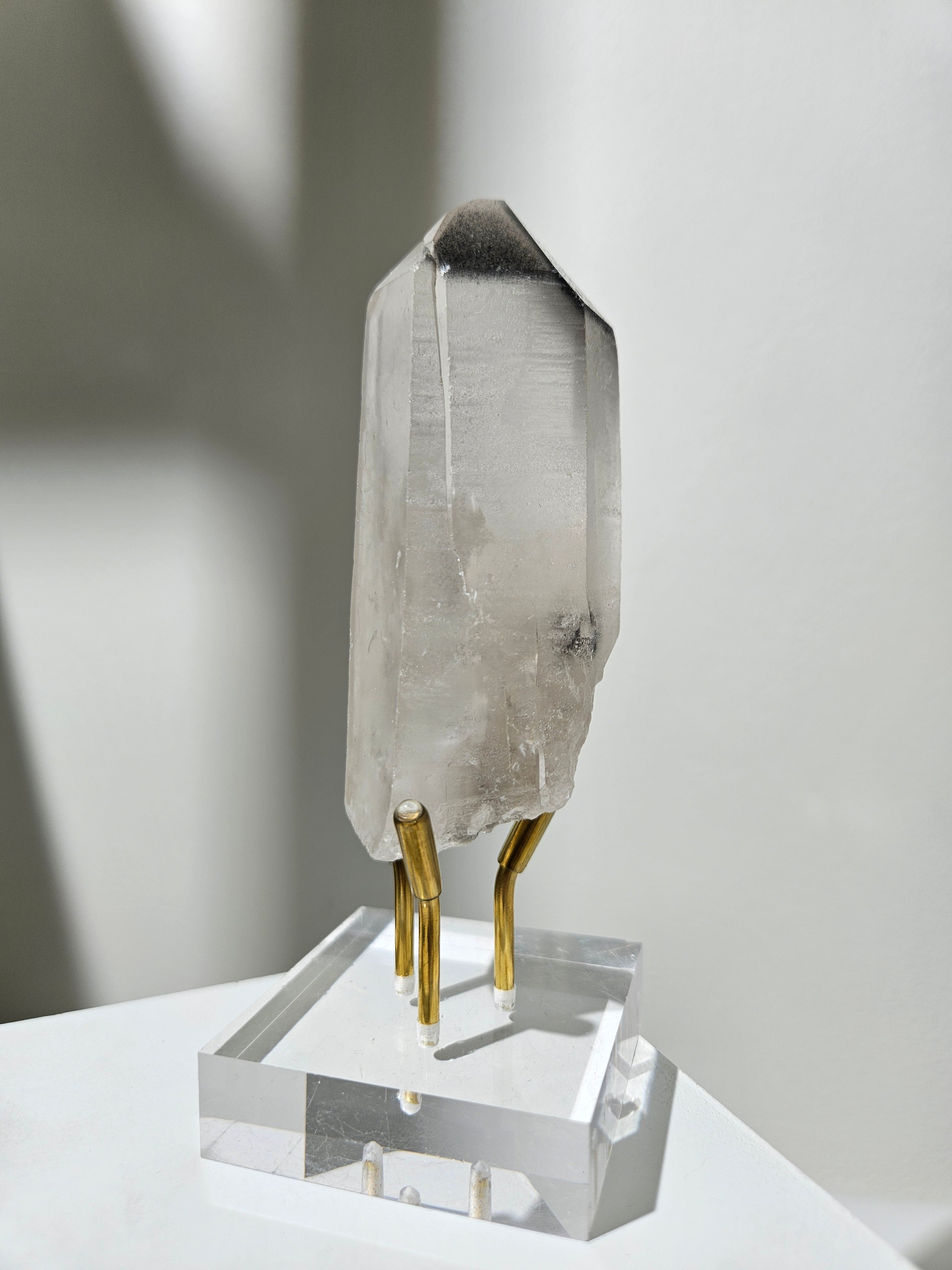 Black Phantom Quartz 002