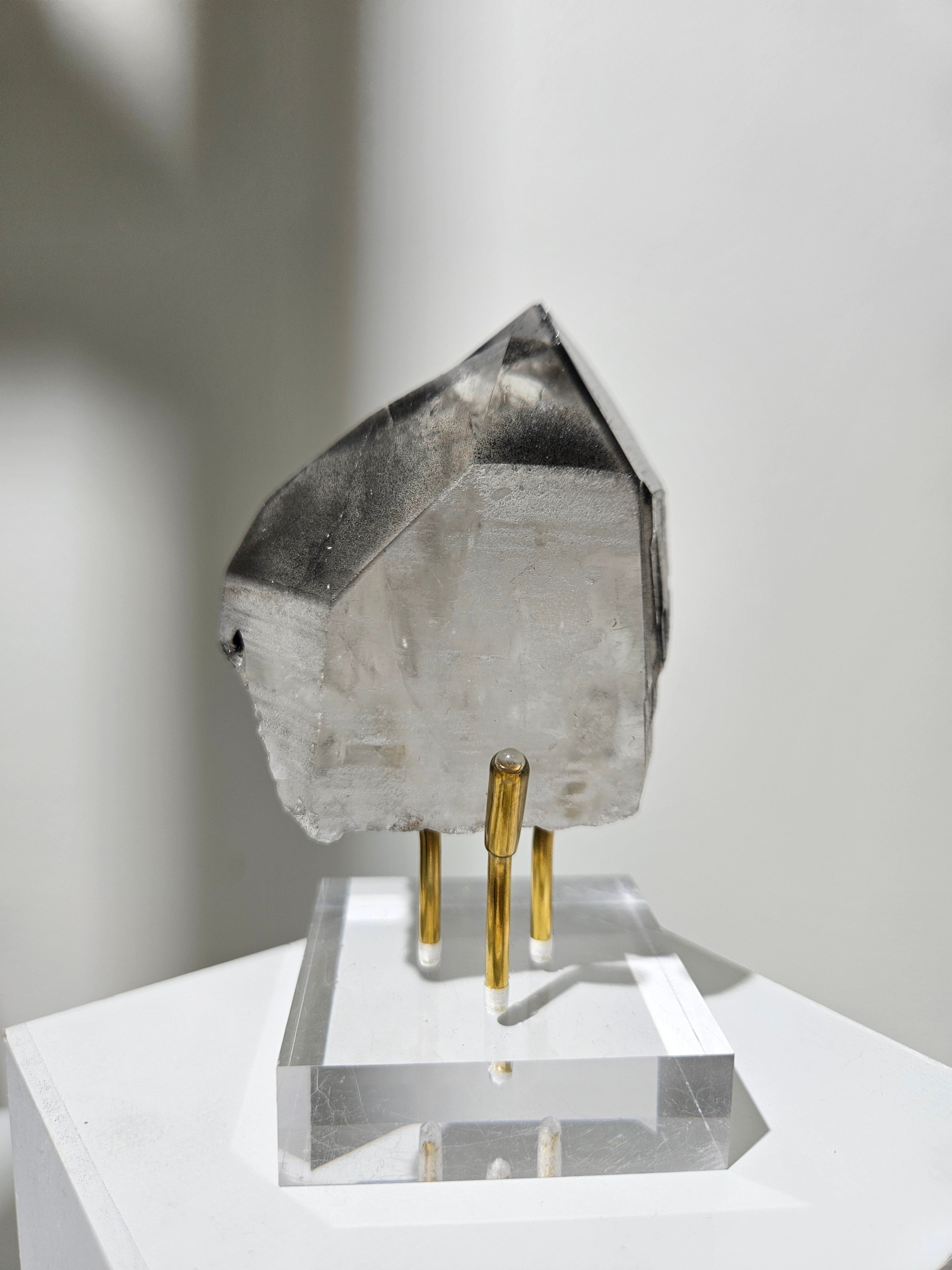 Black Phantom Quartz 004