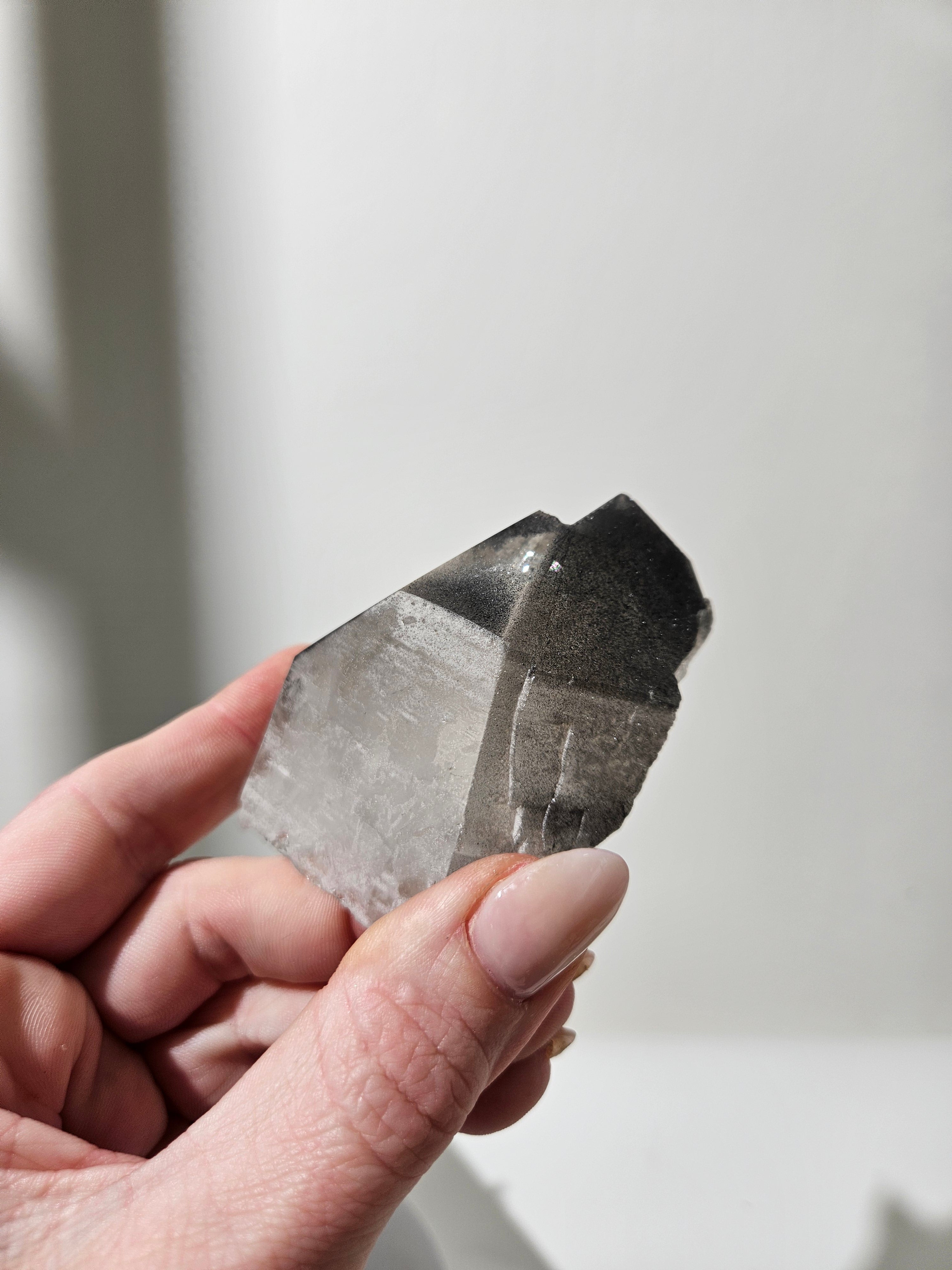 Black Phantom Quartz 004