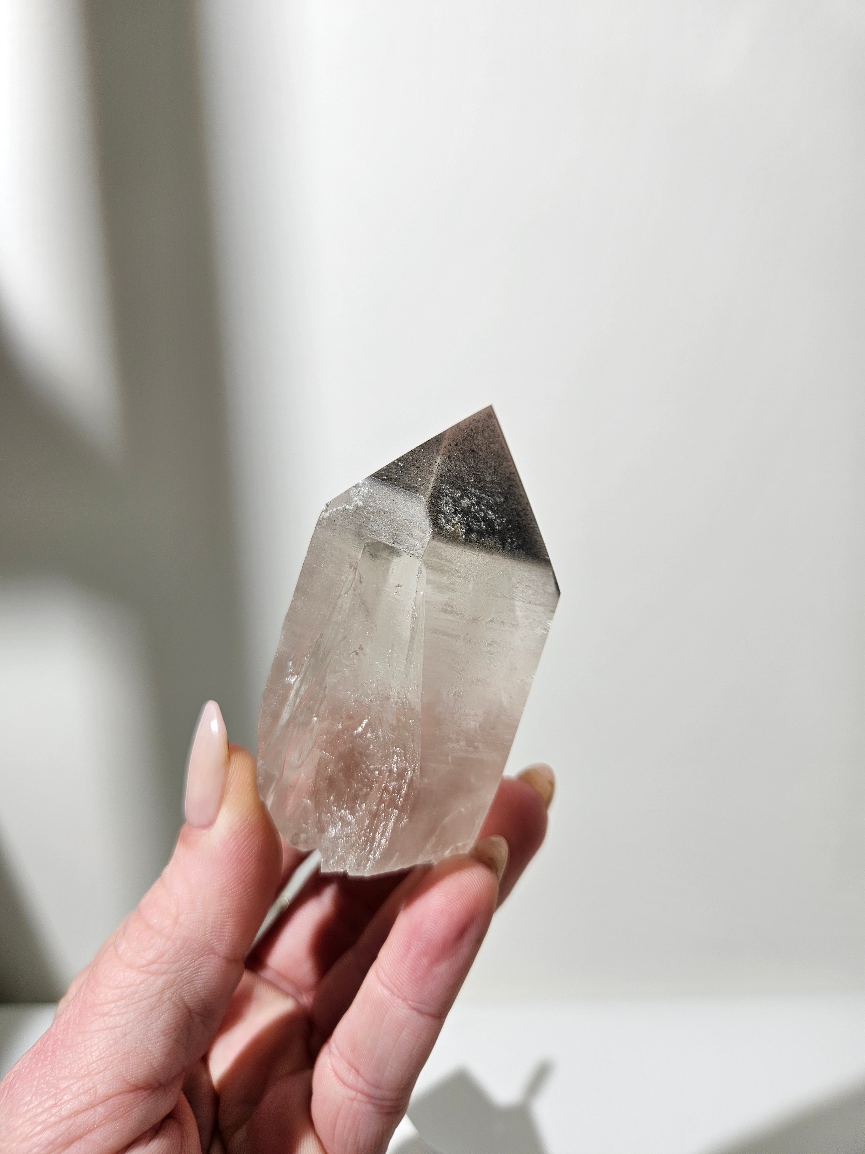 Black Phantom Quartz 005