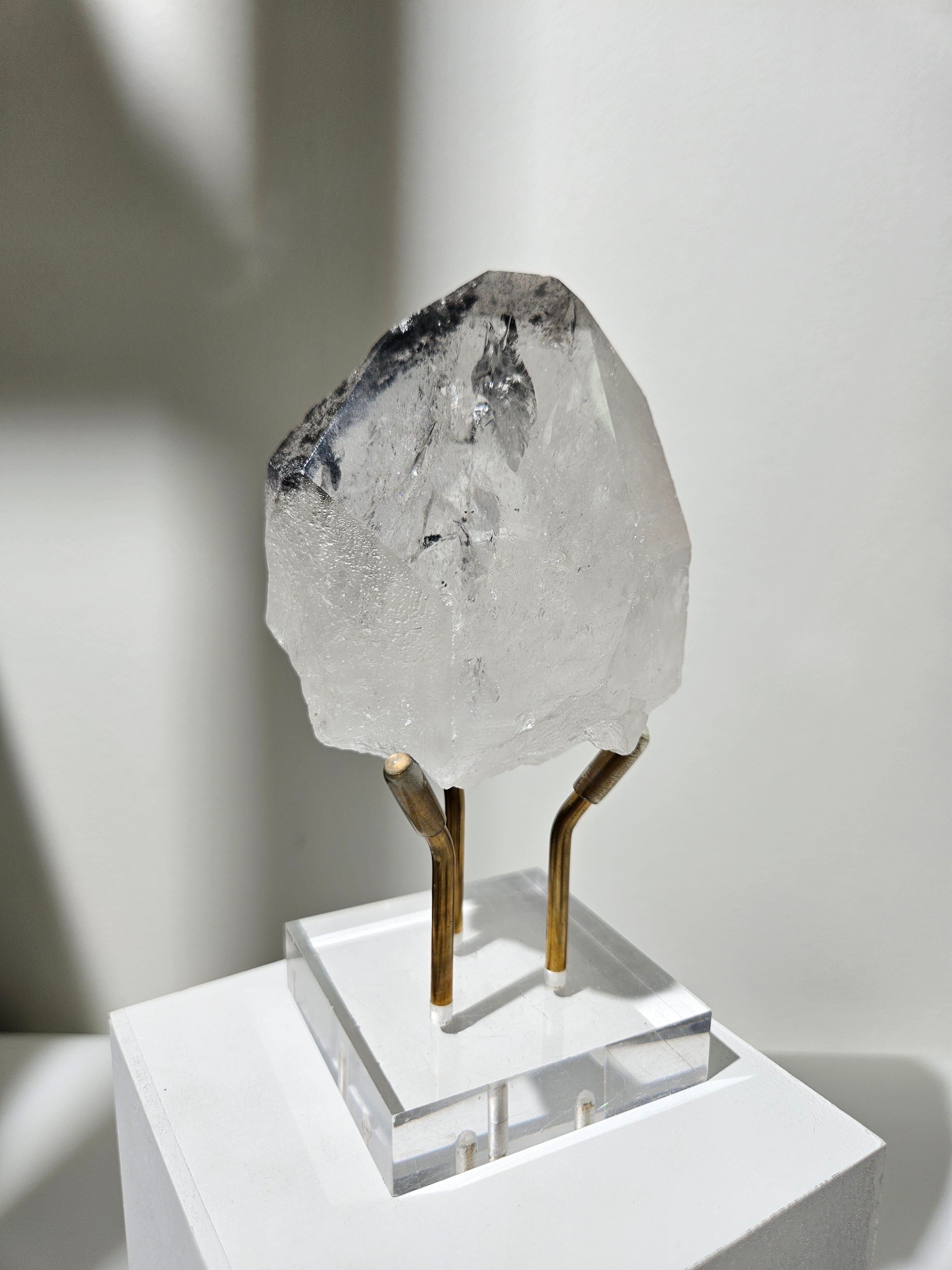 Black Phantom Quartz 008