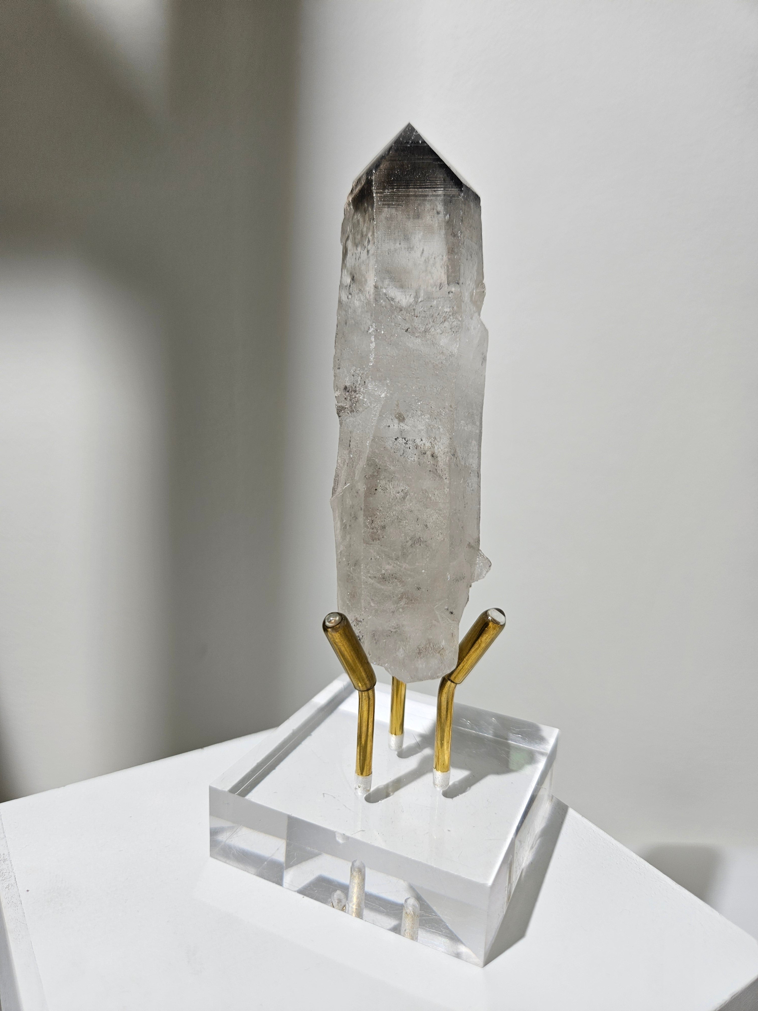 Black Phantom Quartz 011