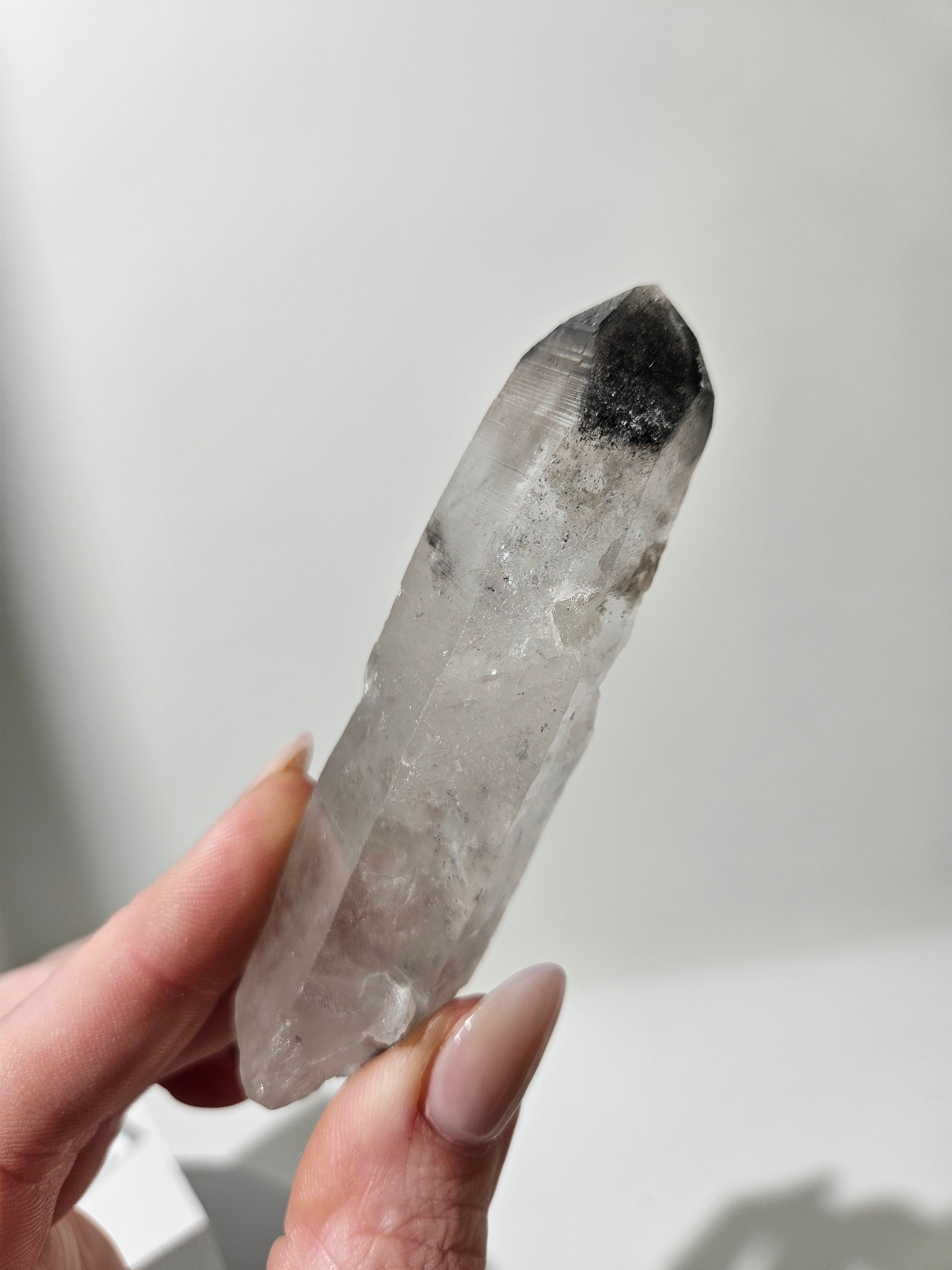 Black Phantom Quartz 011