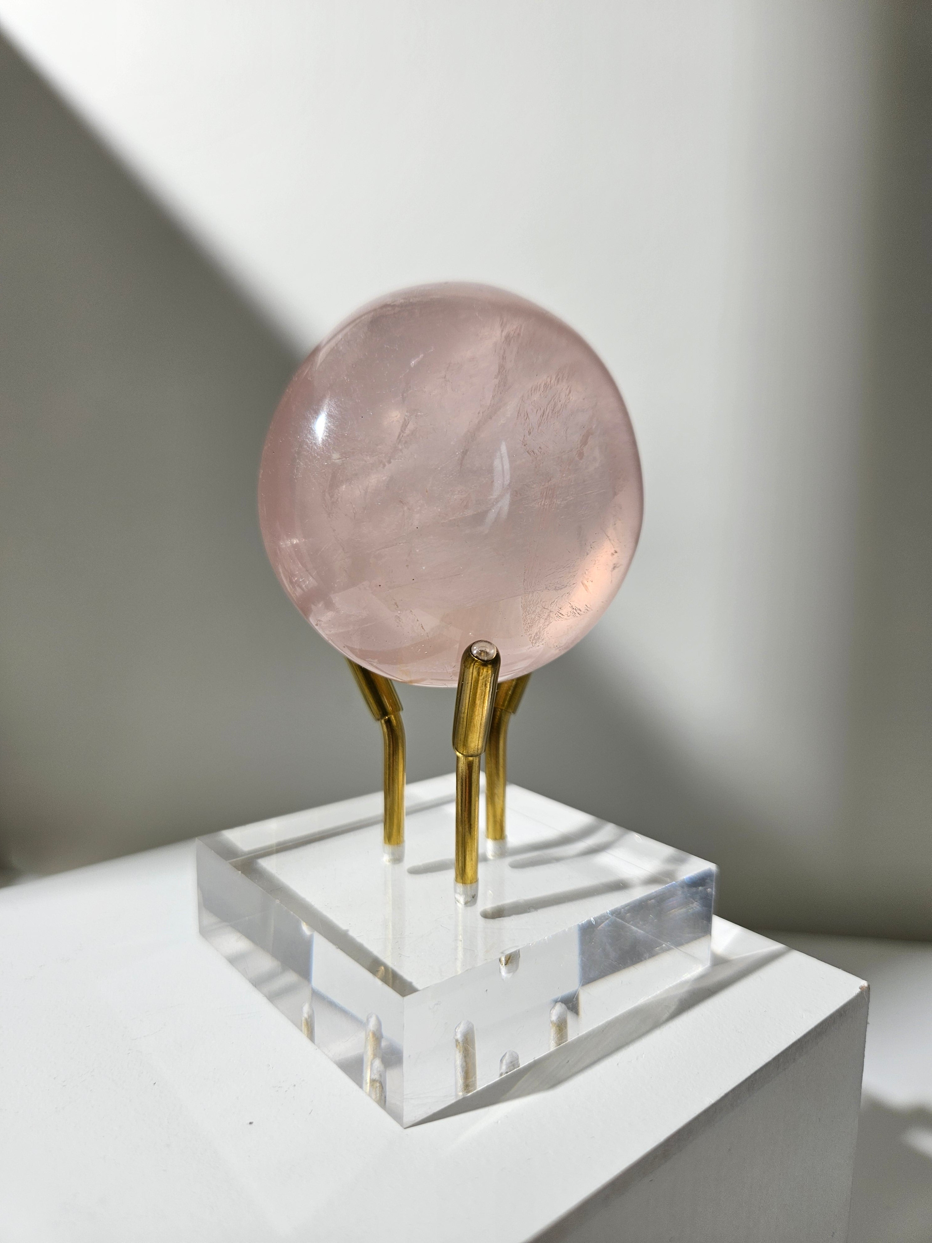 Rose Quartz Palmstone 003