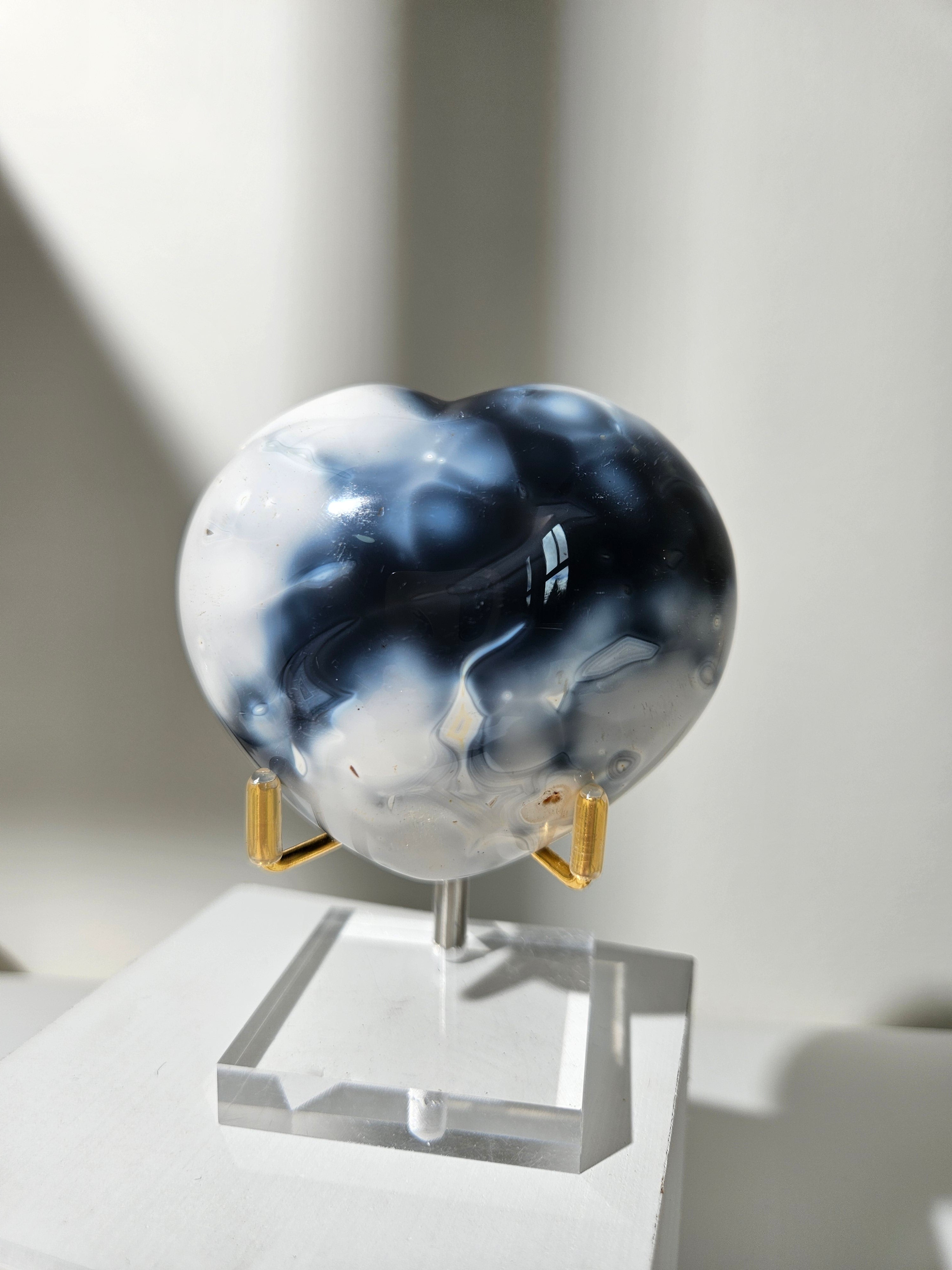 Orca Agate Heart 002
