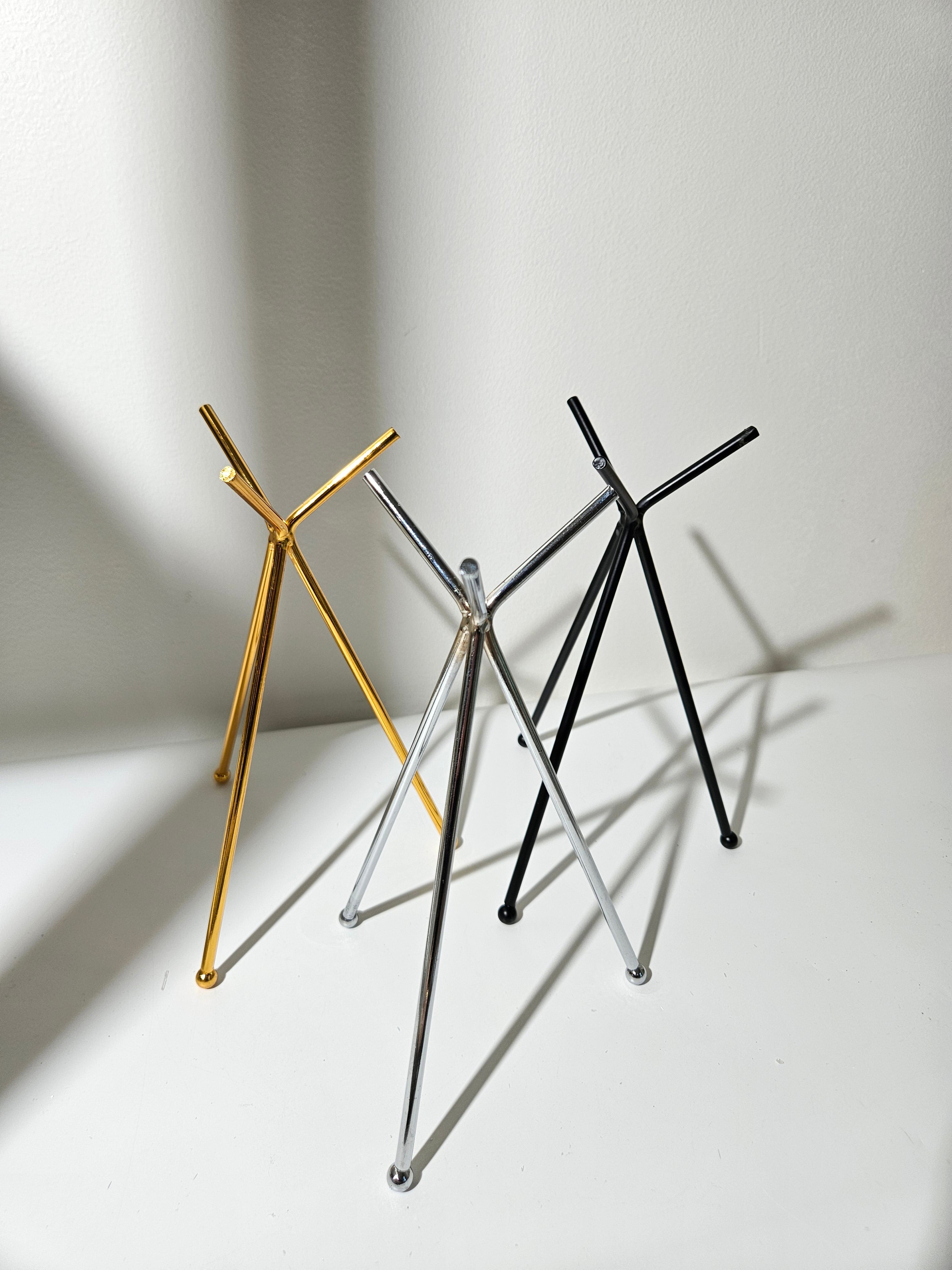 Modern Sphere Stand
