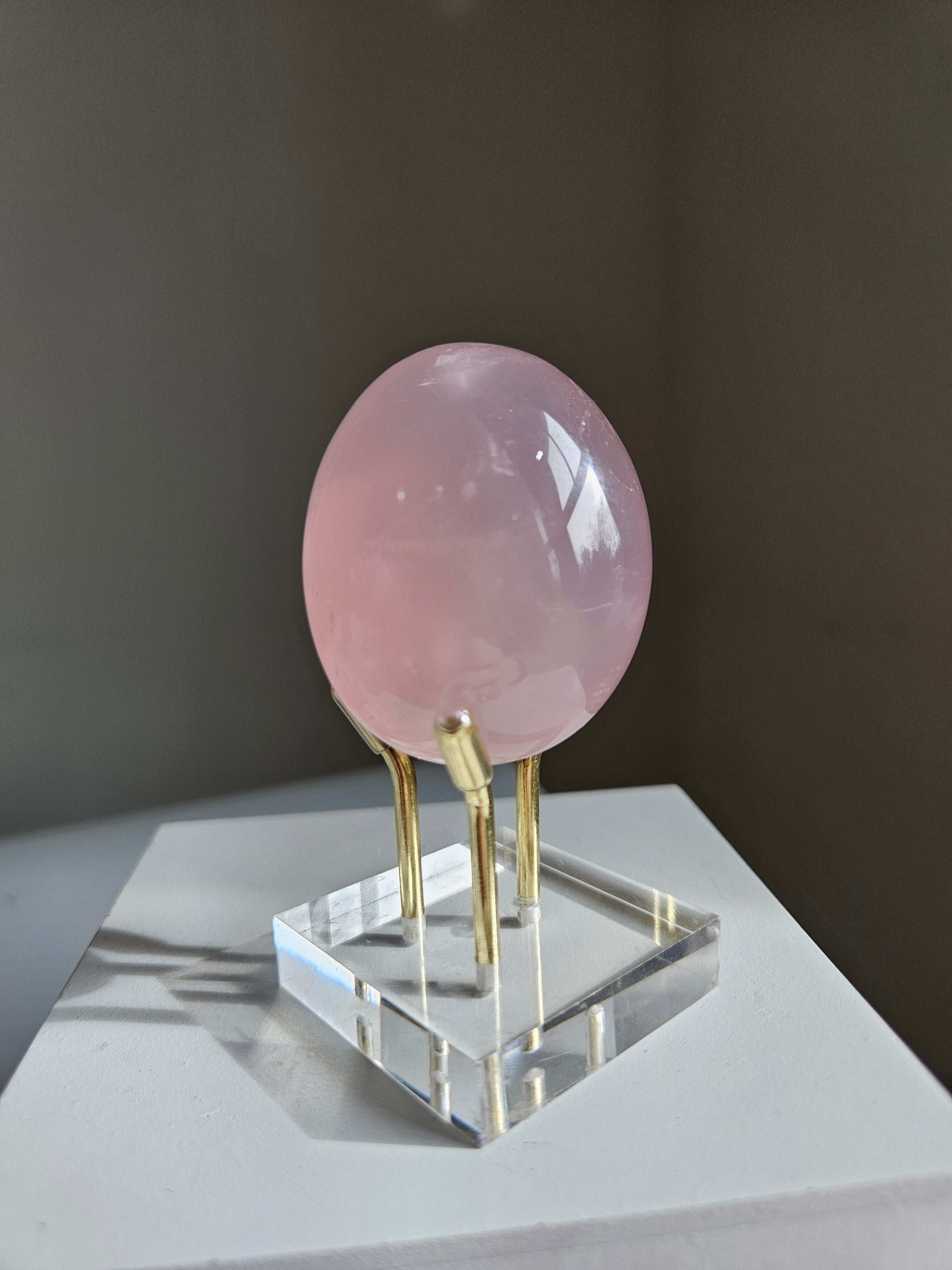 Rose Quartz Palmstone 008