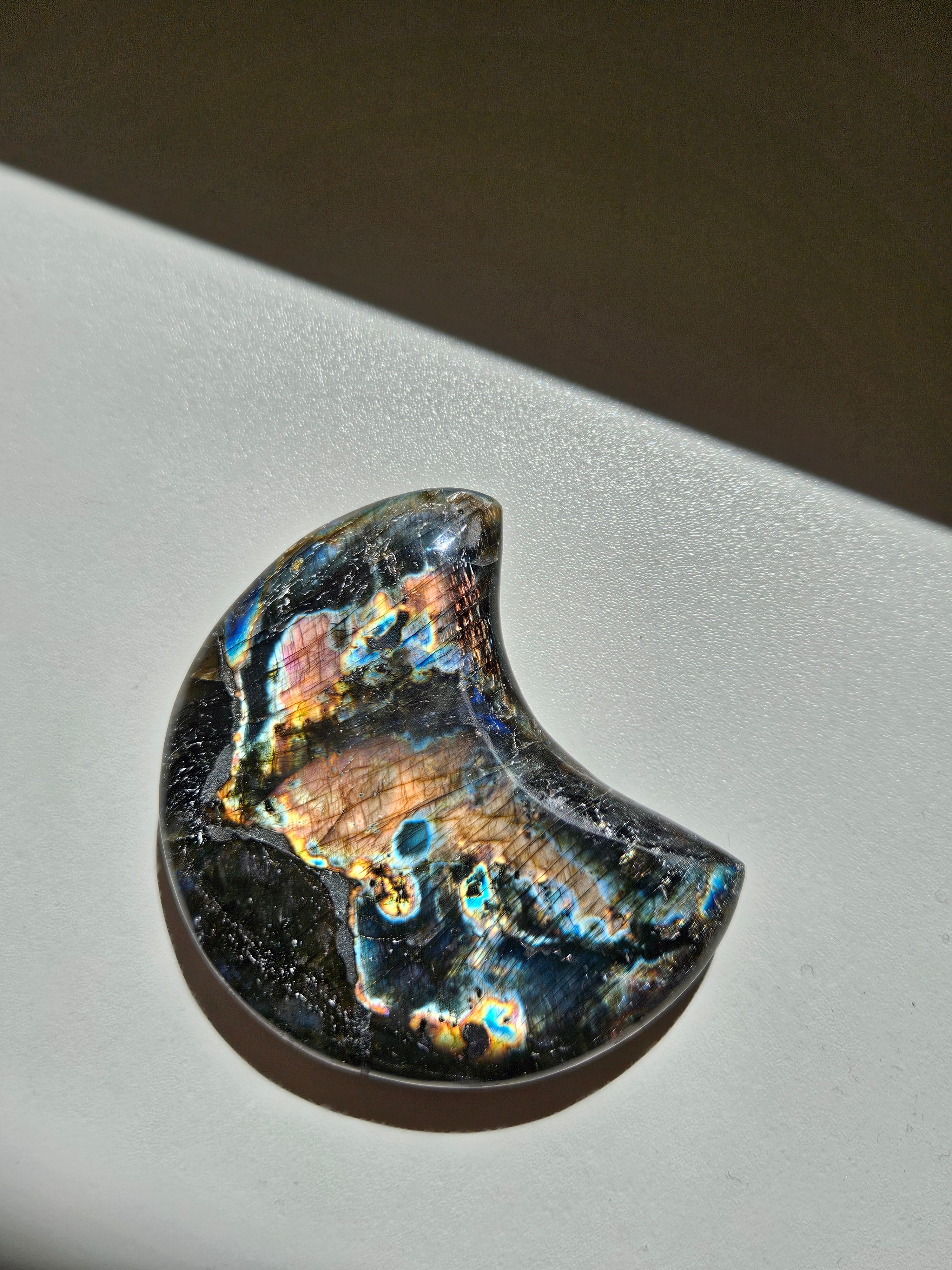 Labradorite Mini Moon 008