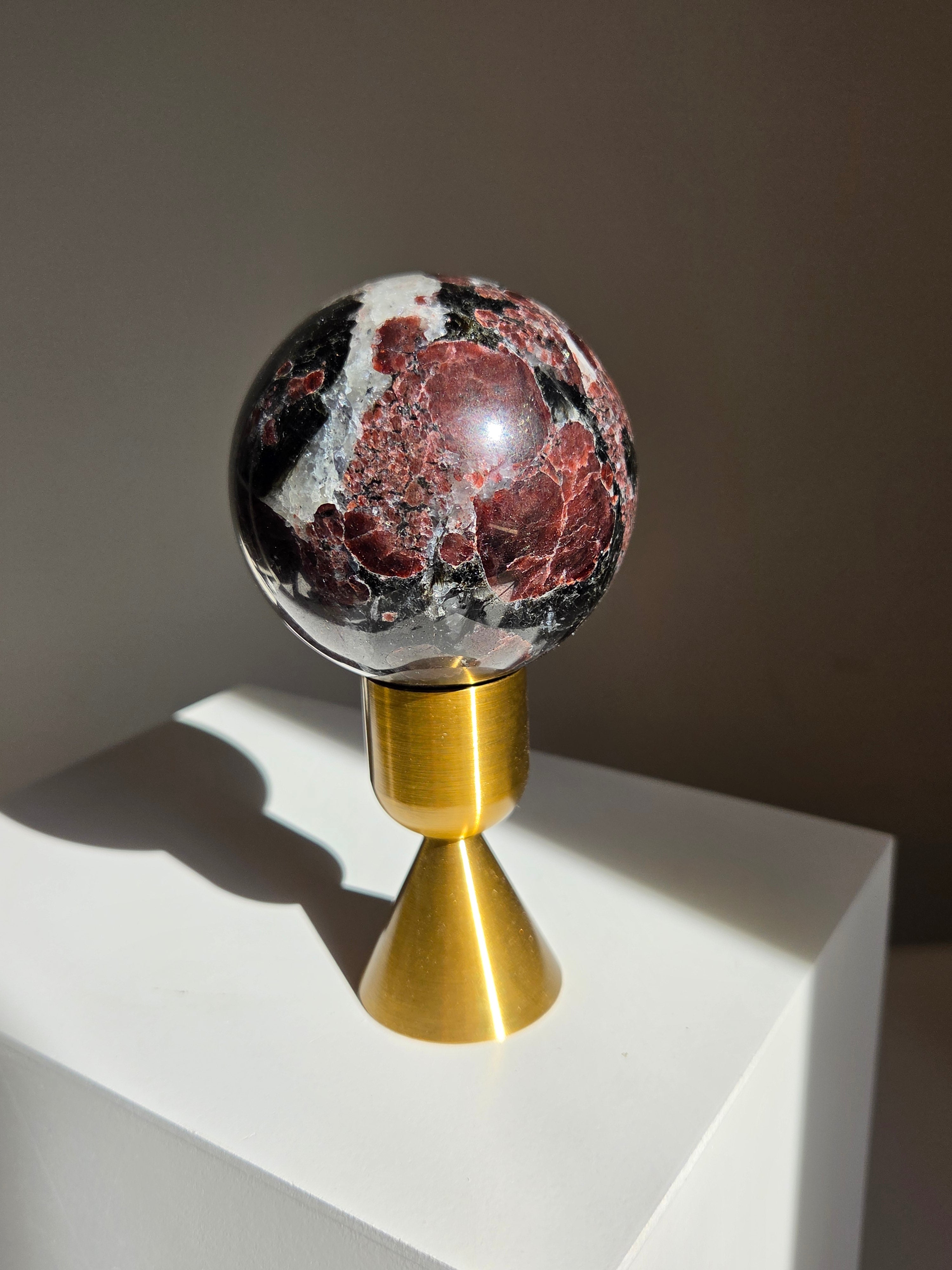 Garnet Sphere 002