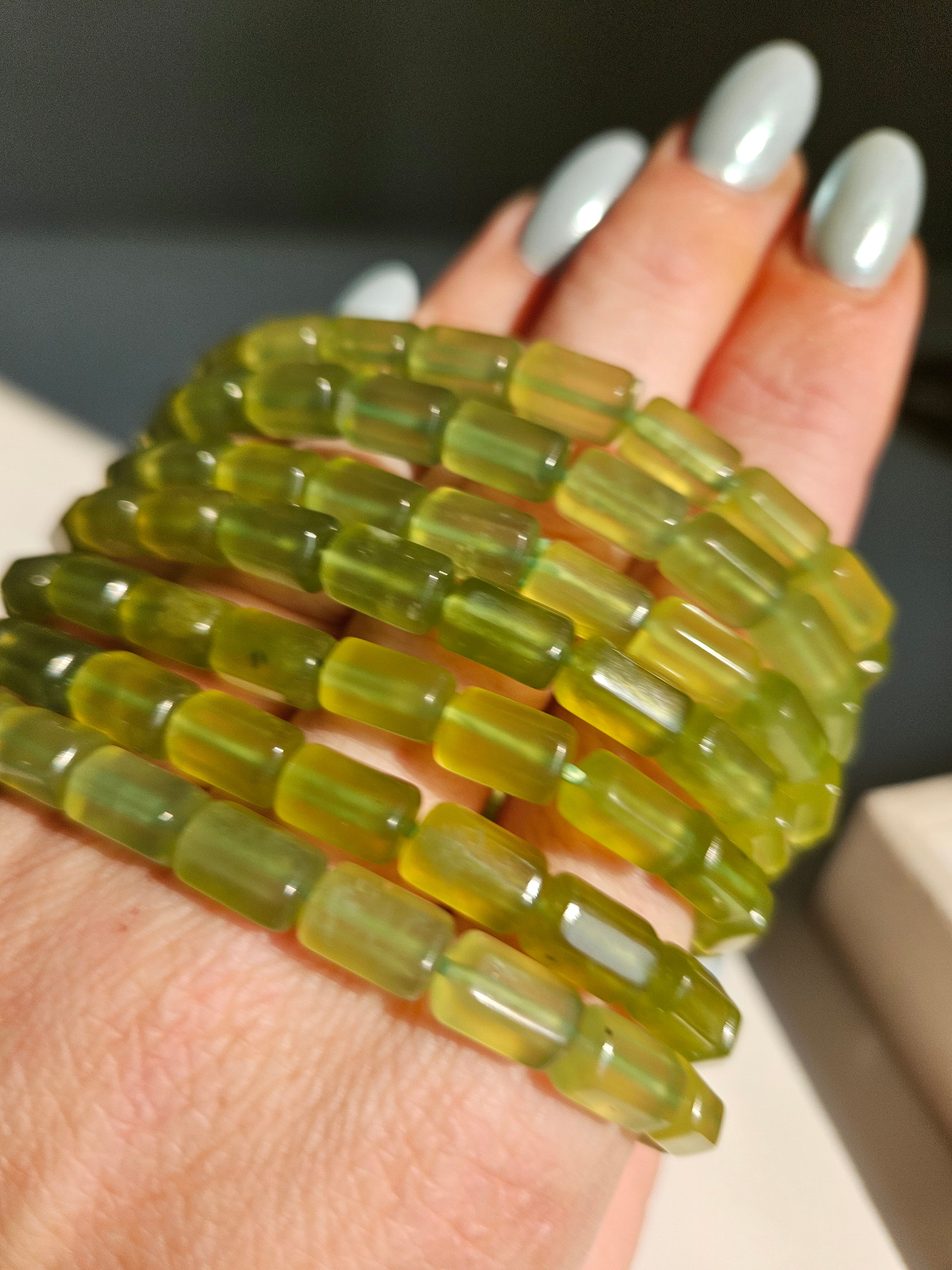 Serpentine Bracelet | barrel bead