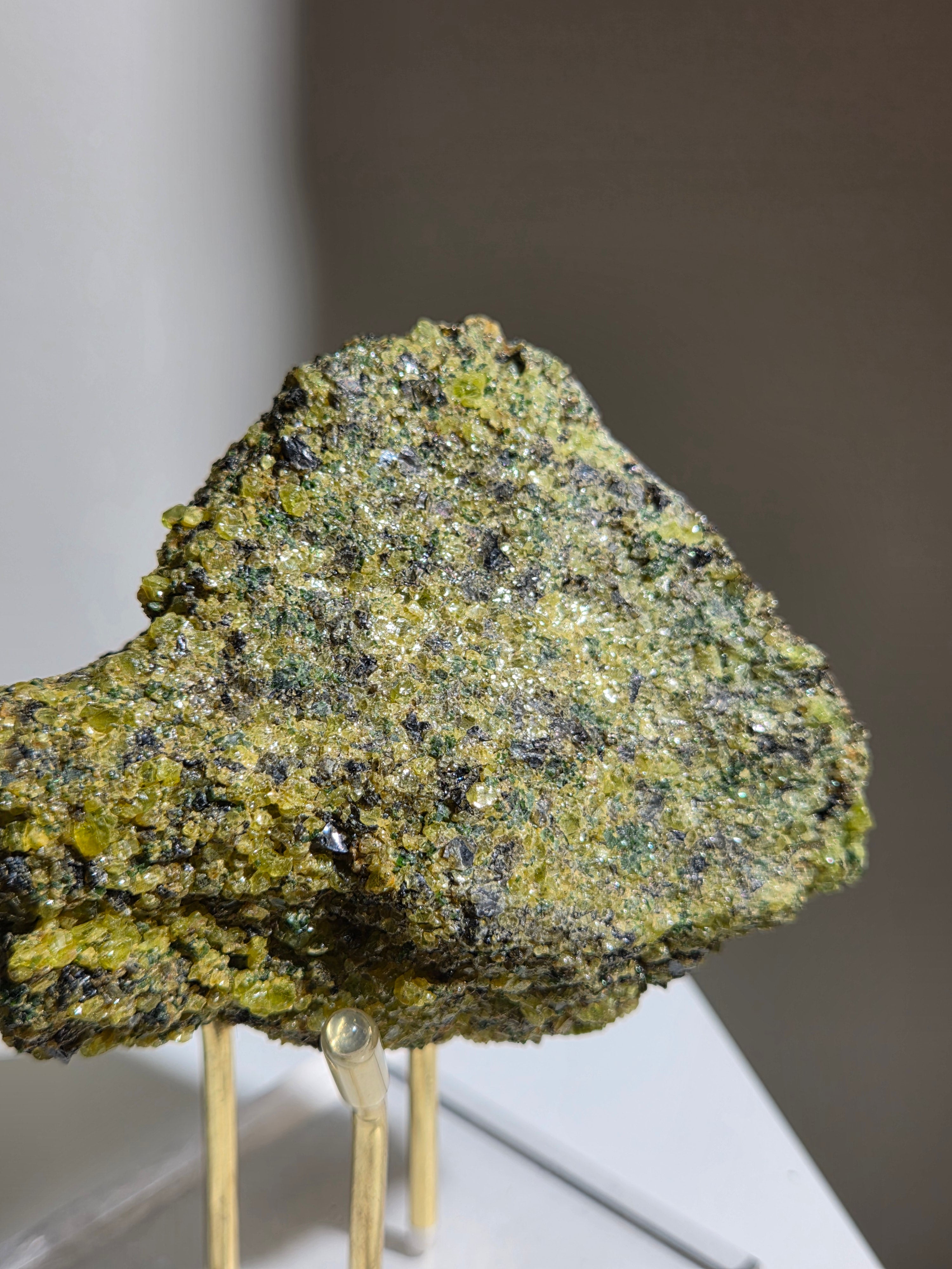 Raw Peridot 003