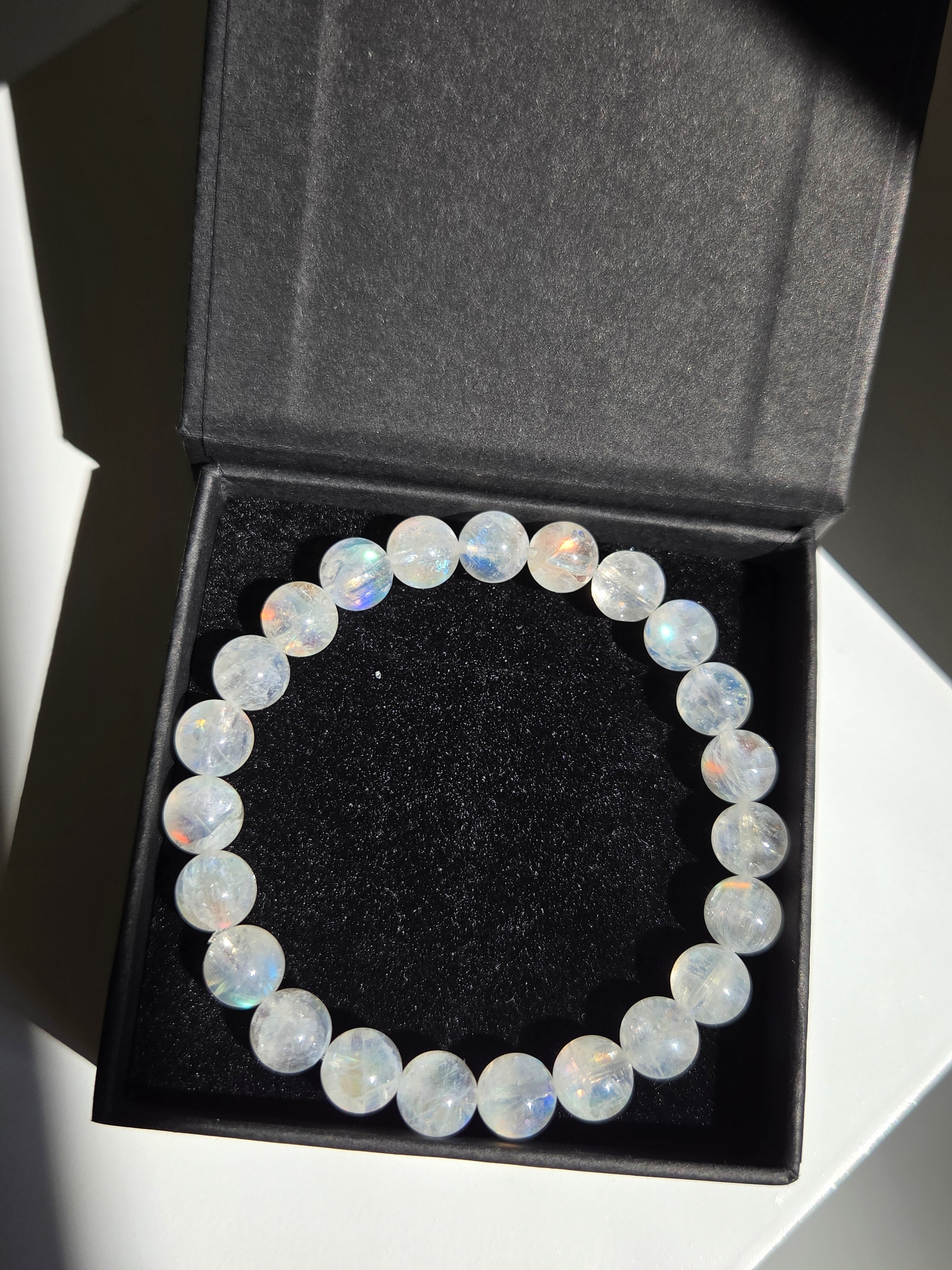 HQ Malagasy Moonstone Bracelet 007 | 9mm