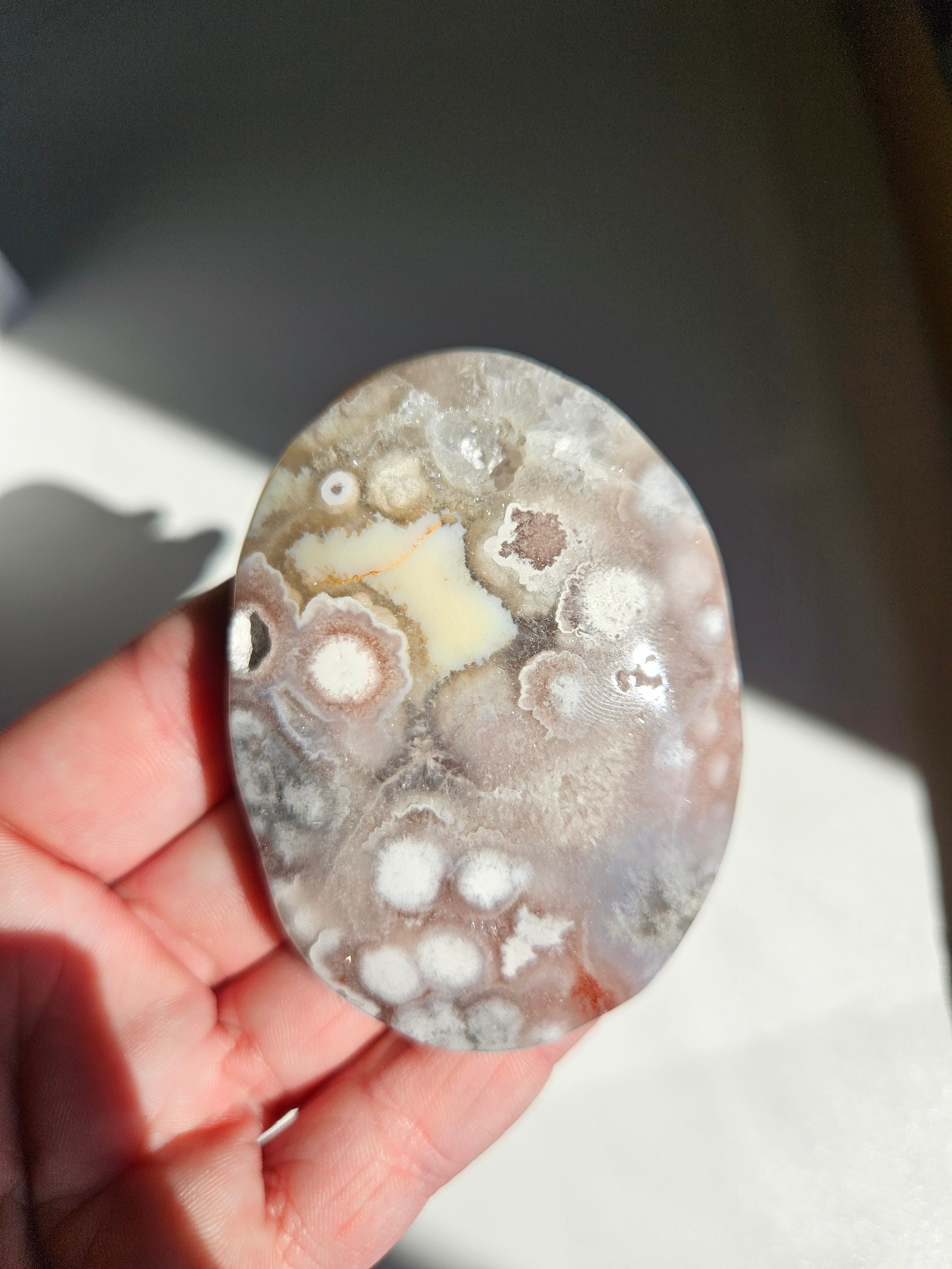 Flower Agate Palmstone 011