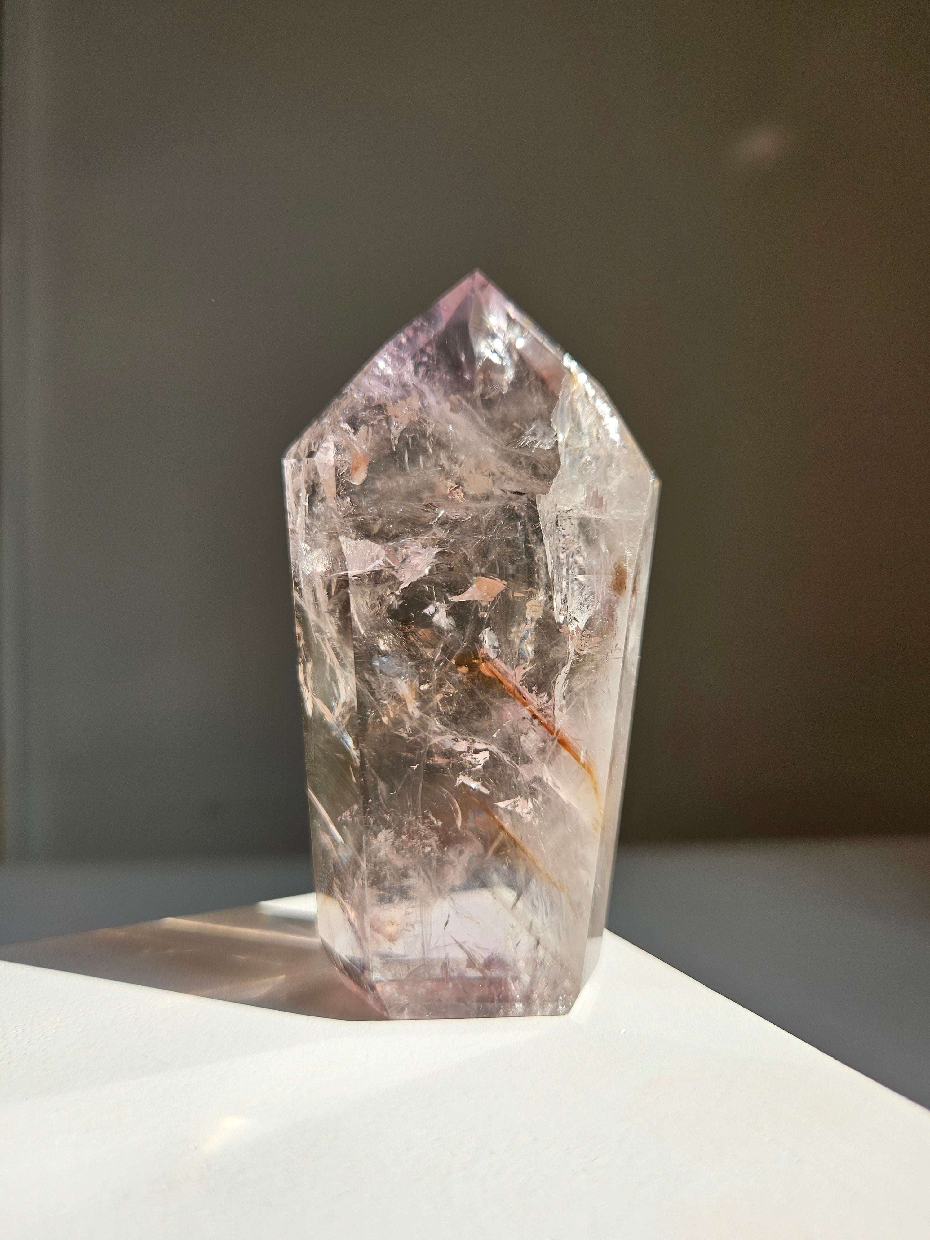 UV reactive Amethyst Tower 007