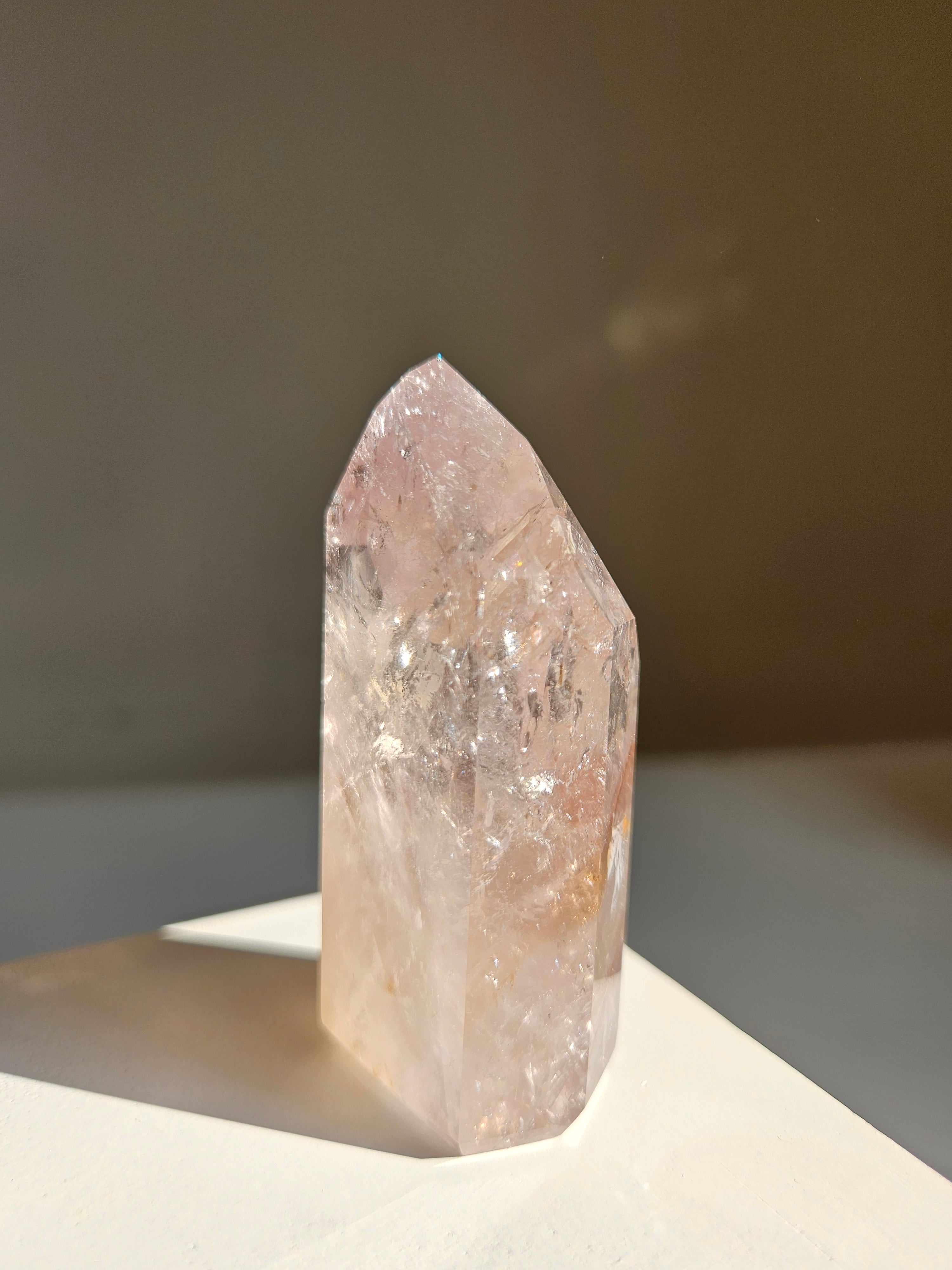 UV reactive Amethyst Tower 011