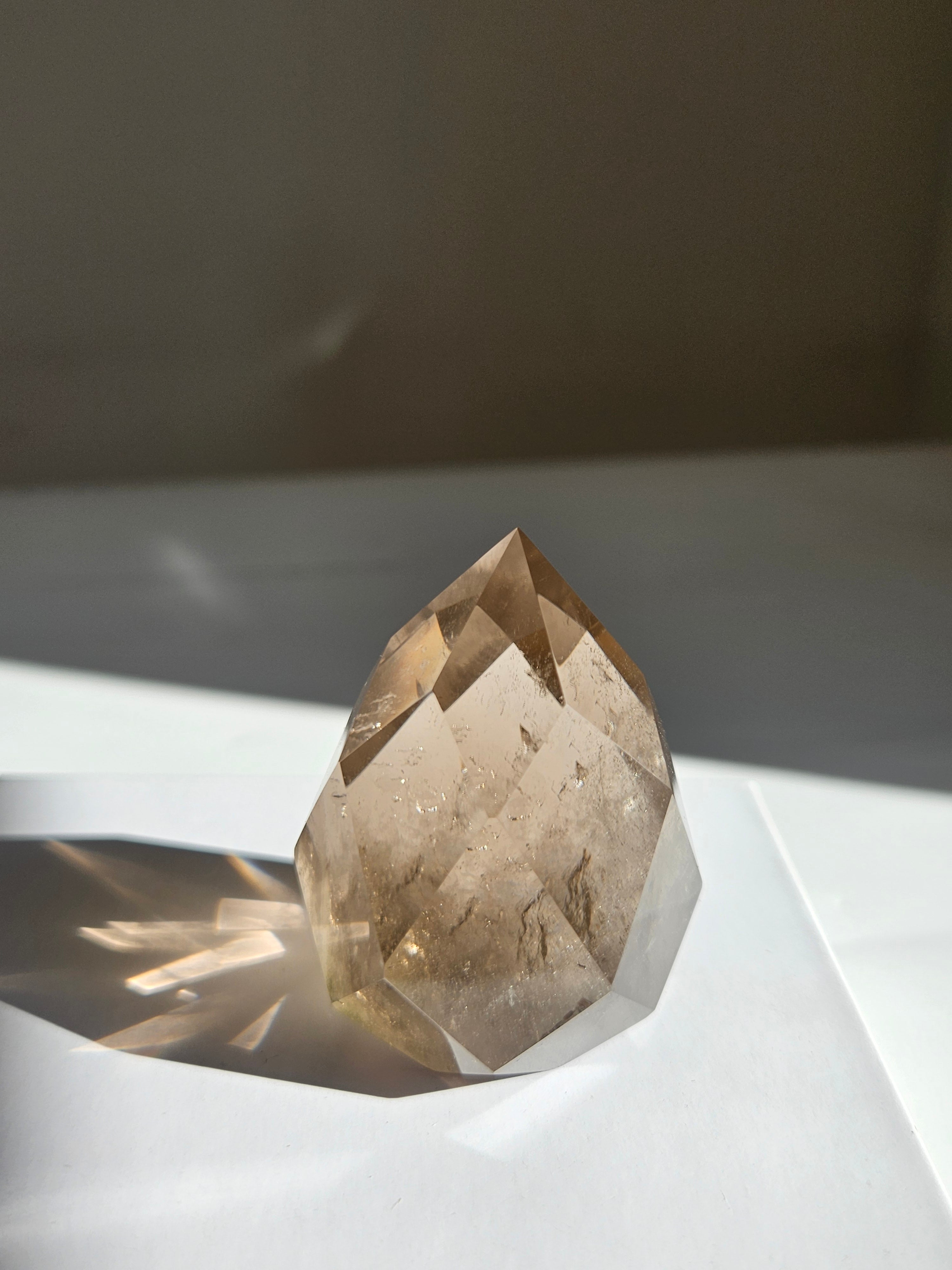 Faceted Smoky Quartz 004