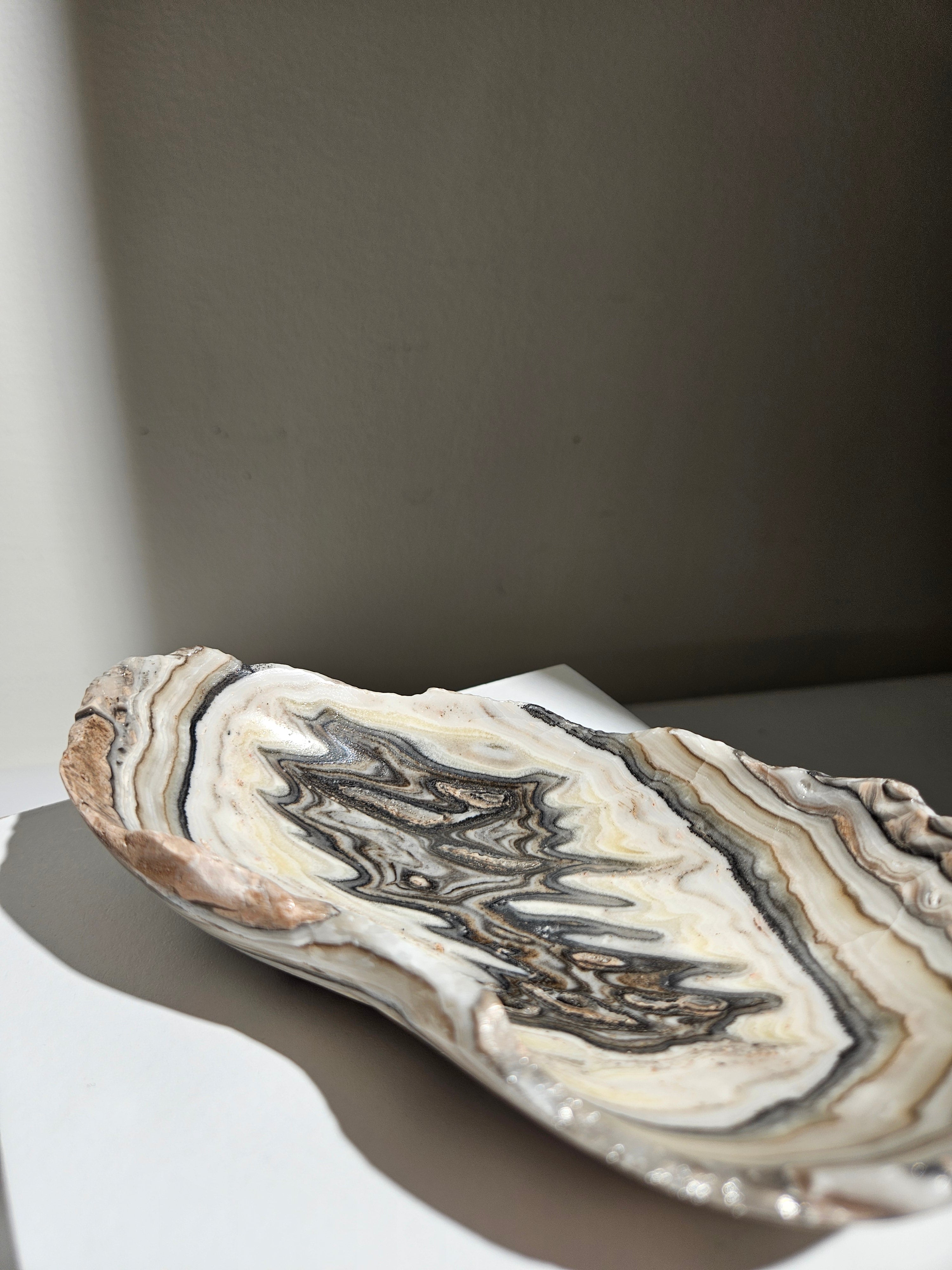 Banded Calcite Bowl 007