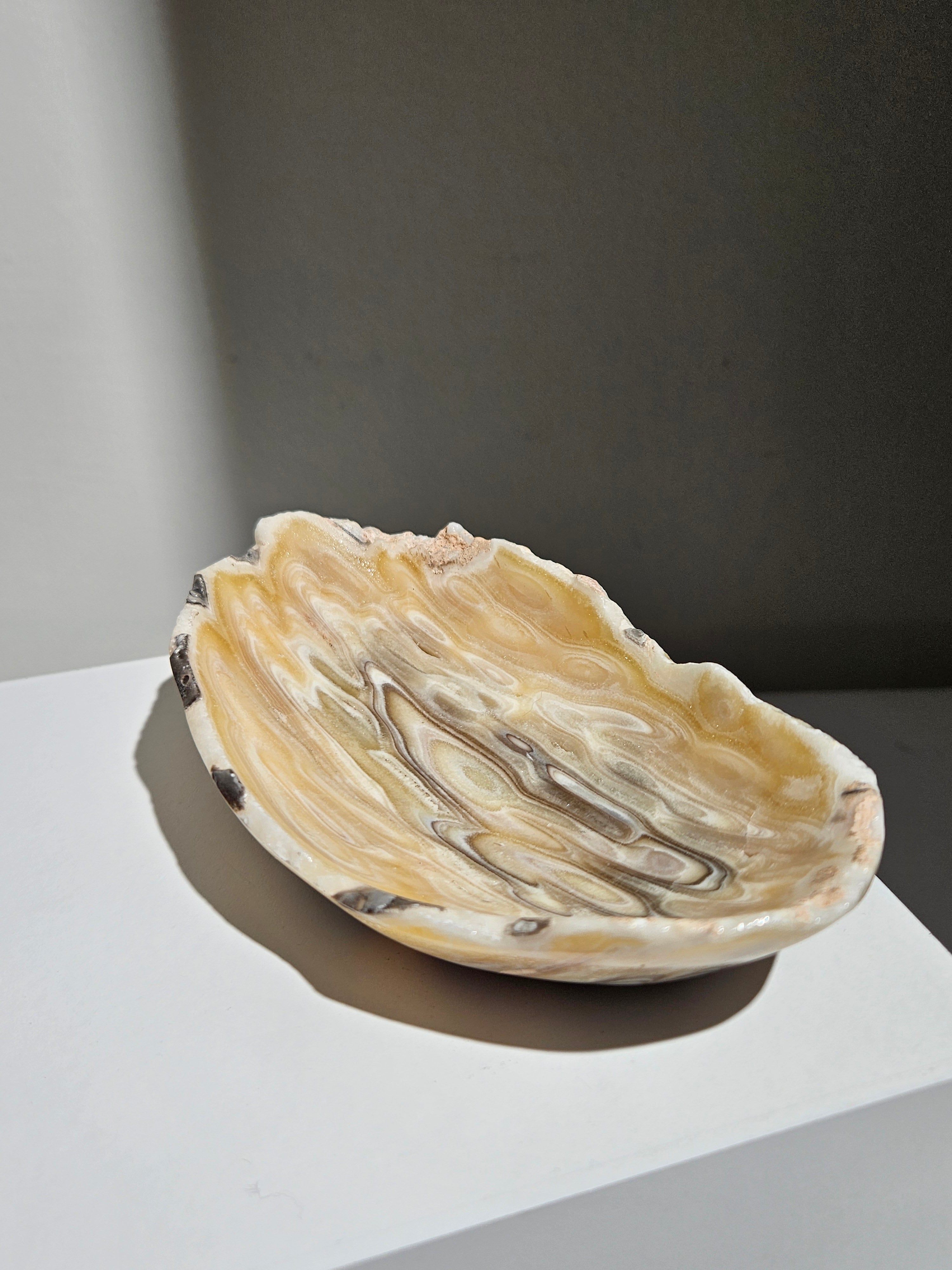 Banded Calcite Bowl 009