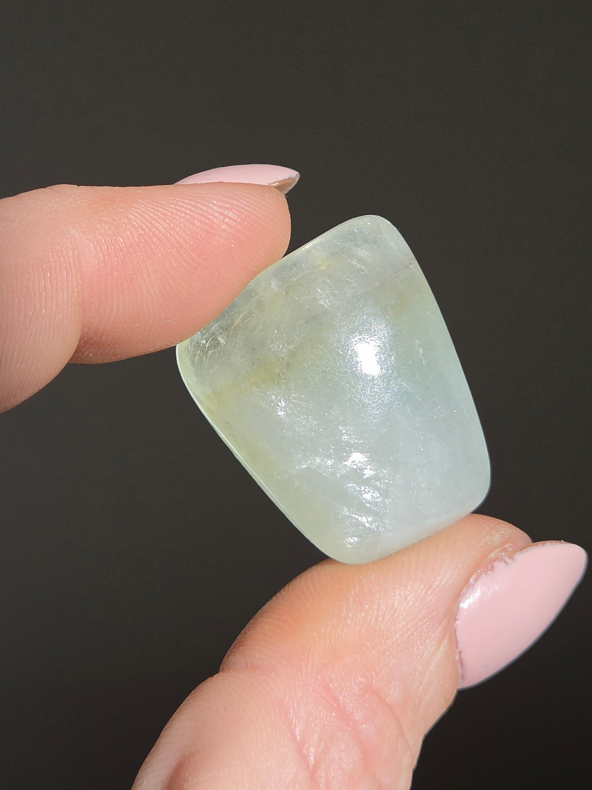 Minty Apophyllite Tumbled 005