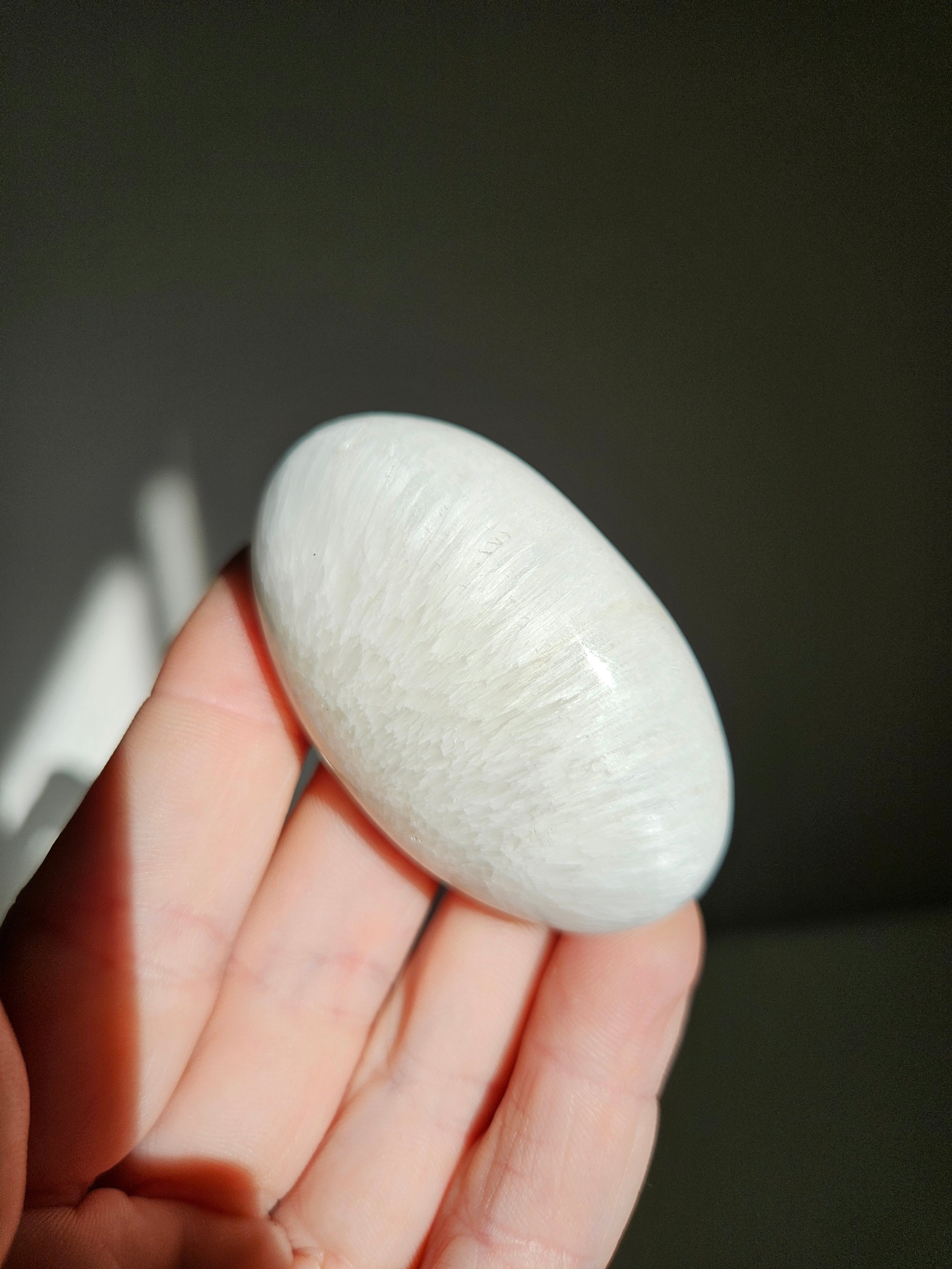Scolecite Palmstone 006