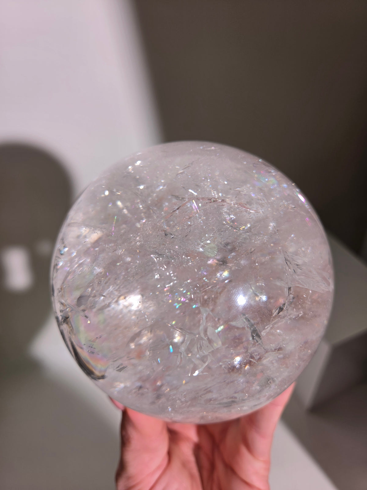 Quartz Sphere on Stand 004