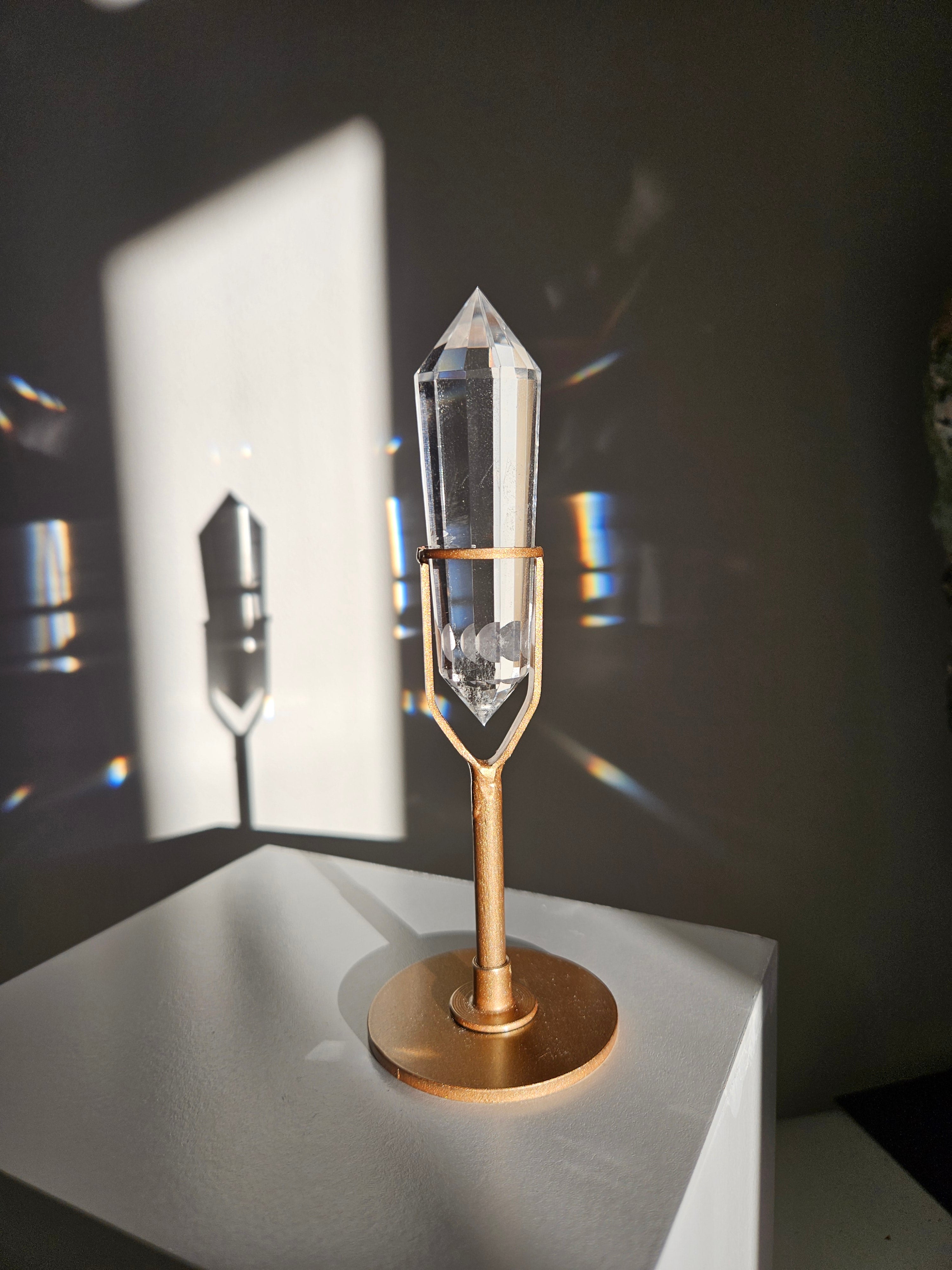 Quartz Vogel on stand 001