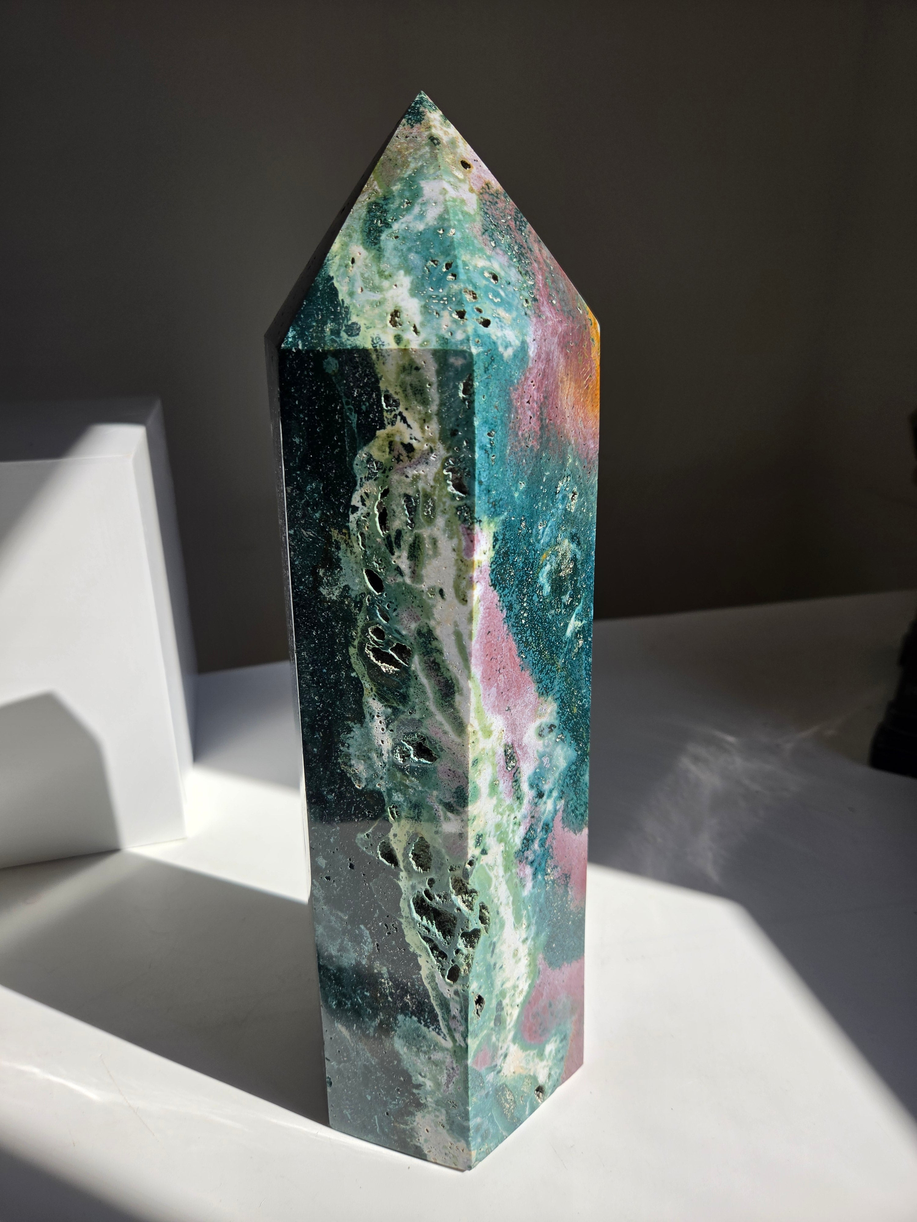 Sea Jasper Statement Tower 004