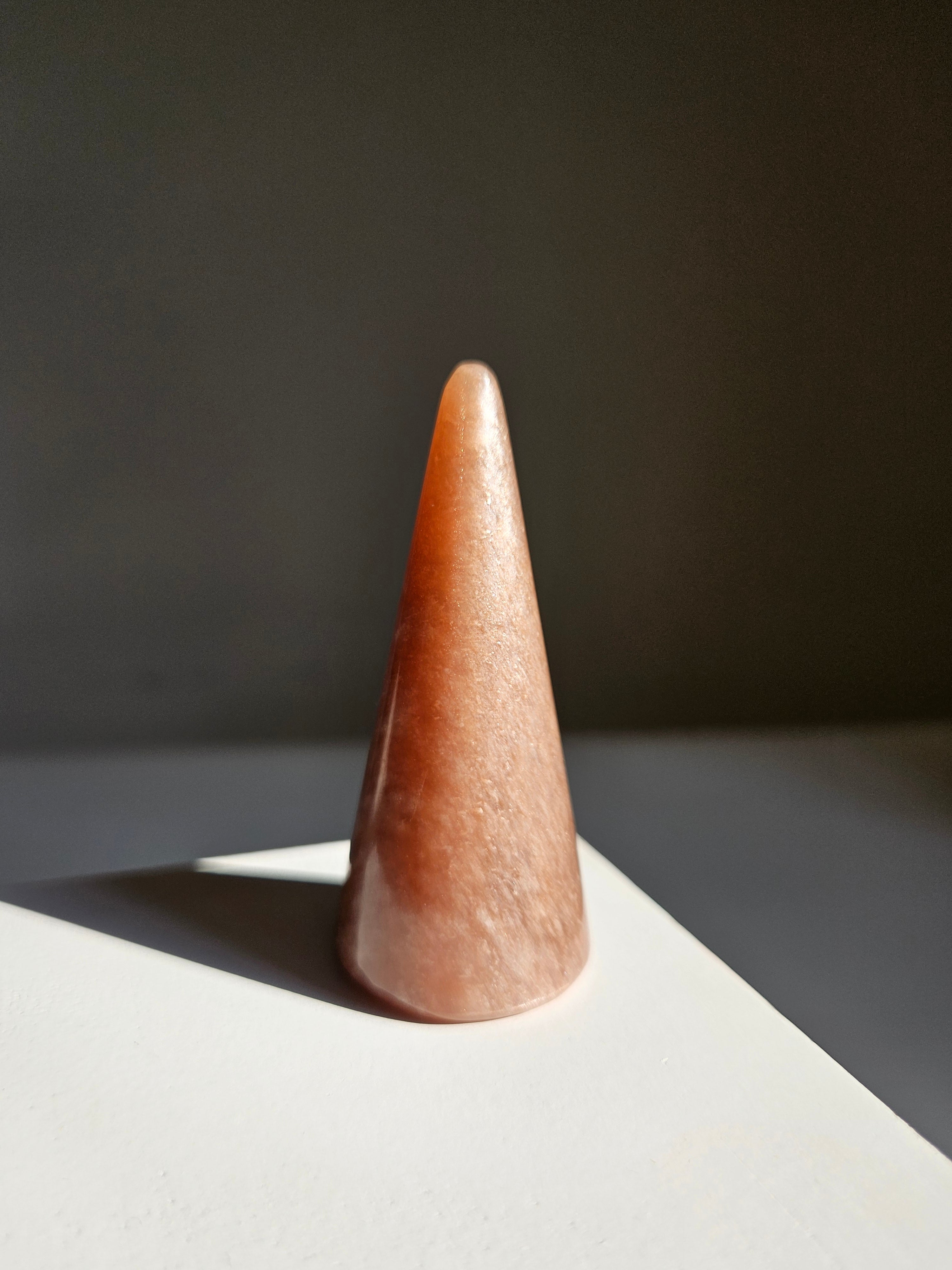 Sunstone x Moonstone Ring Holder 008