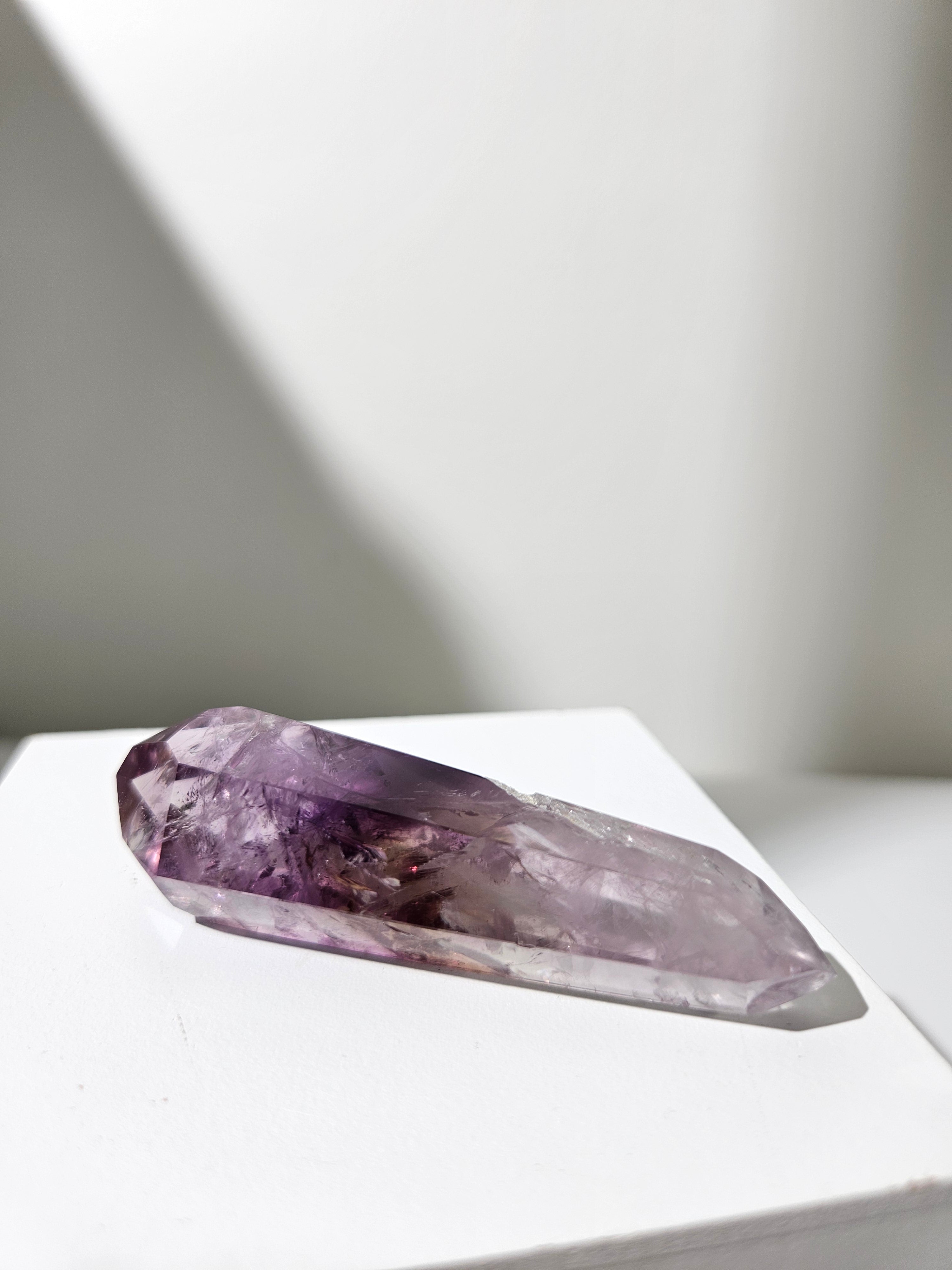 Phantom Amethyst Wand 003