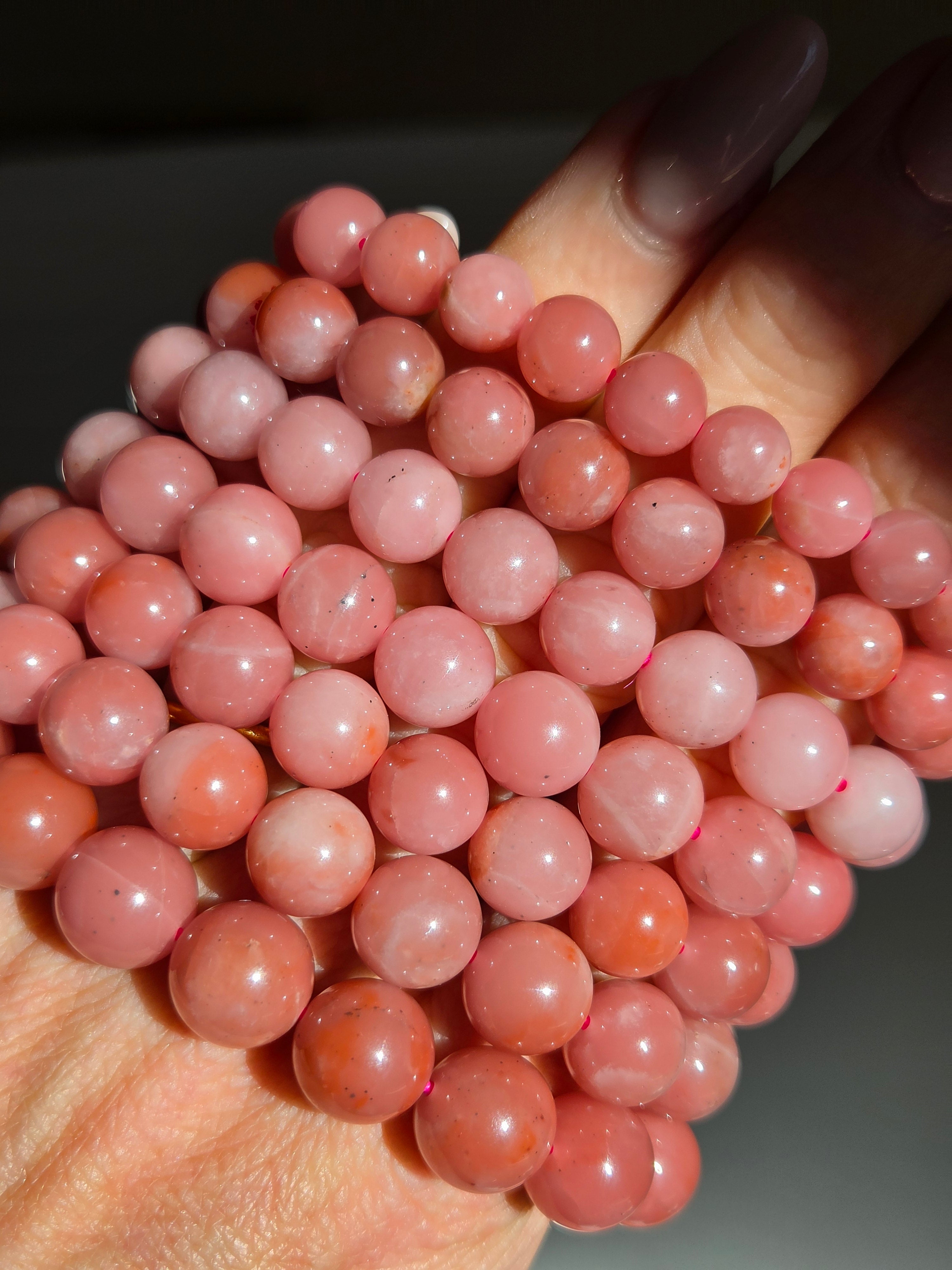 Guava Quartz bracelet | 8-11mm