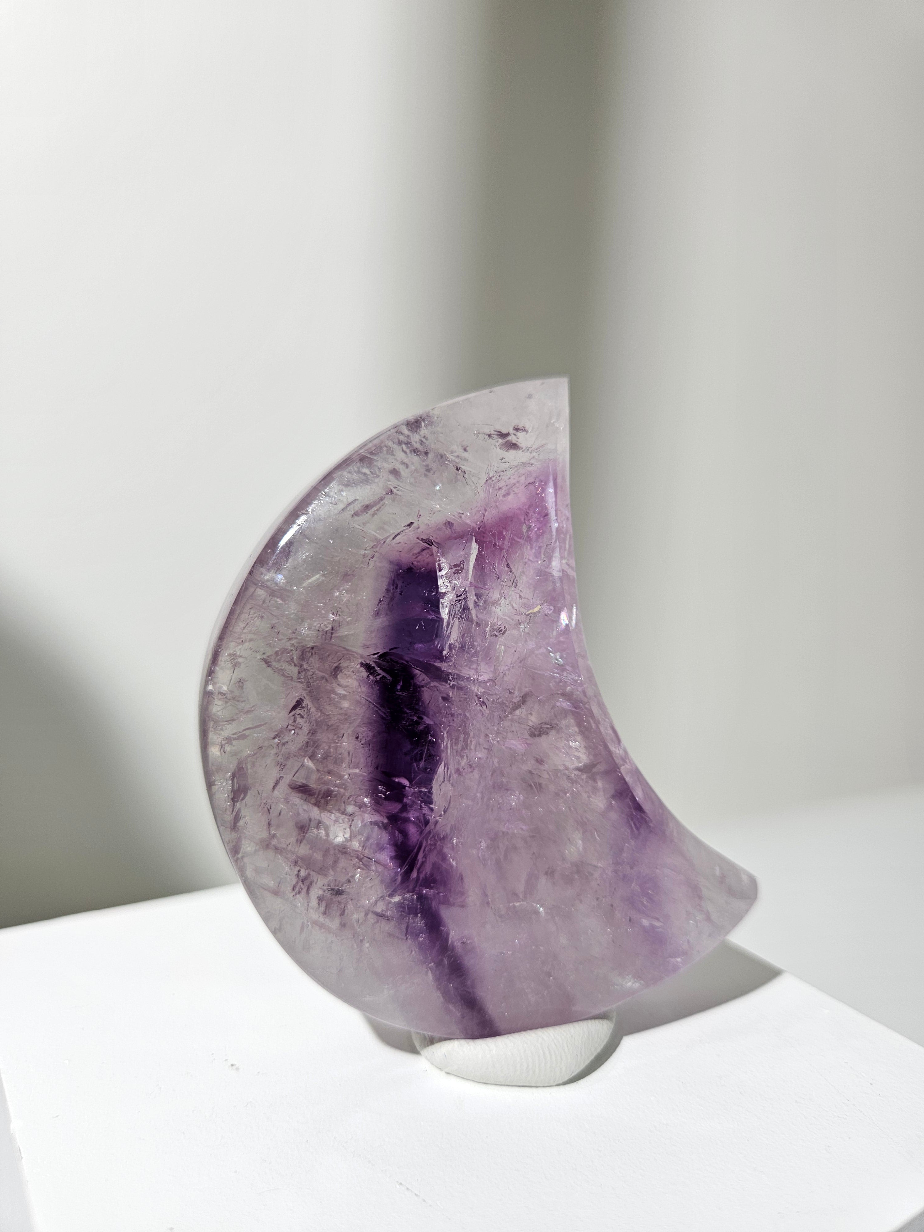Phantom Amethyst Moon 001