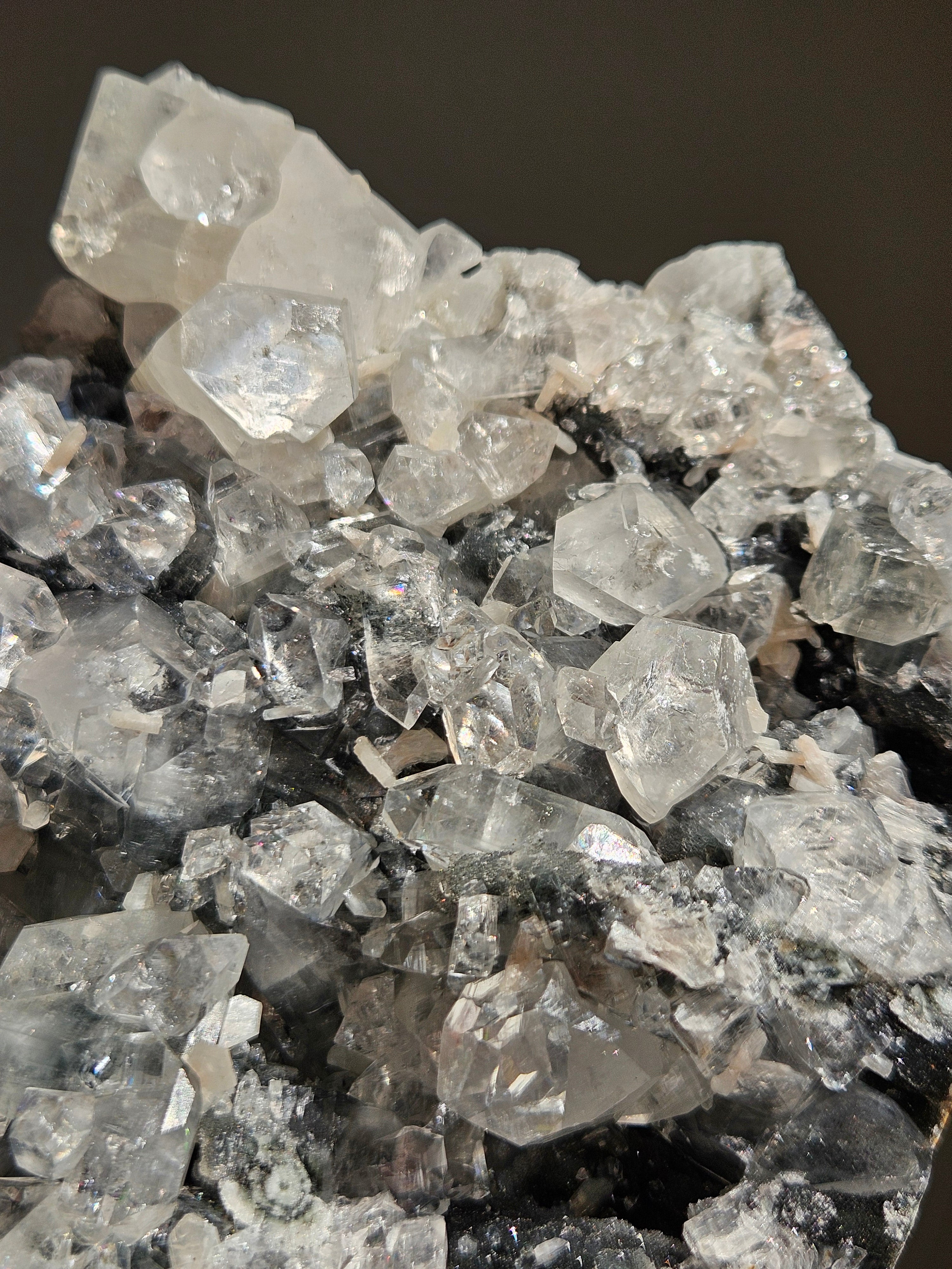 Apophyllite on Black Chalcedony 021