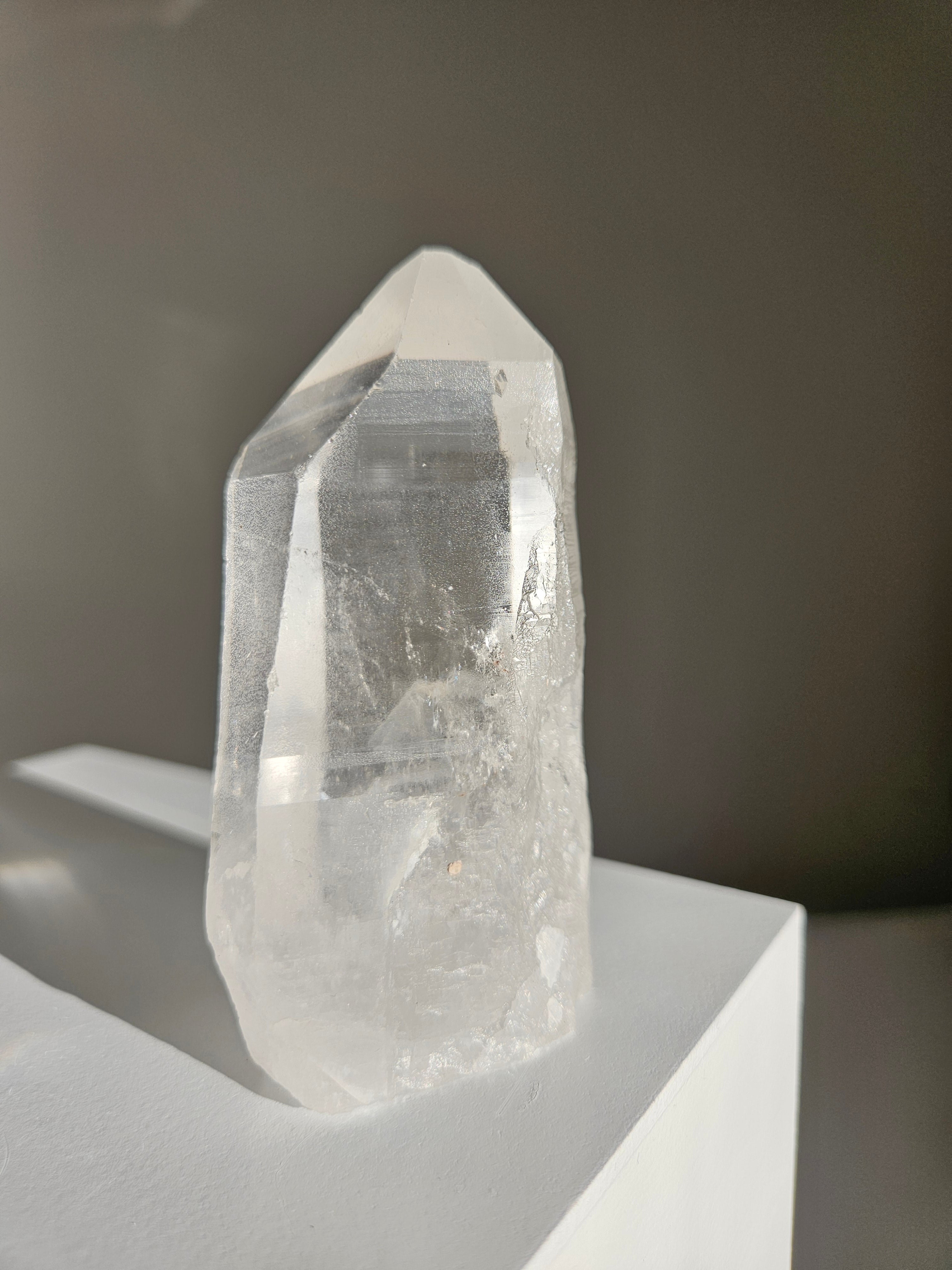Semipolished Quartz Tower 006