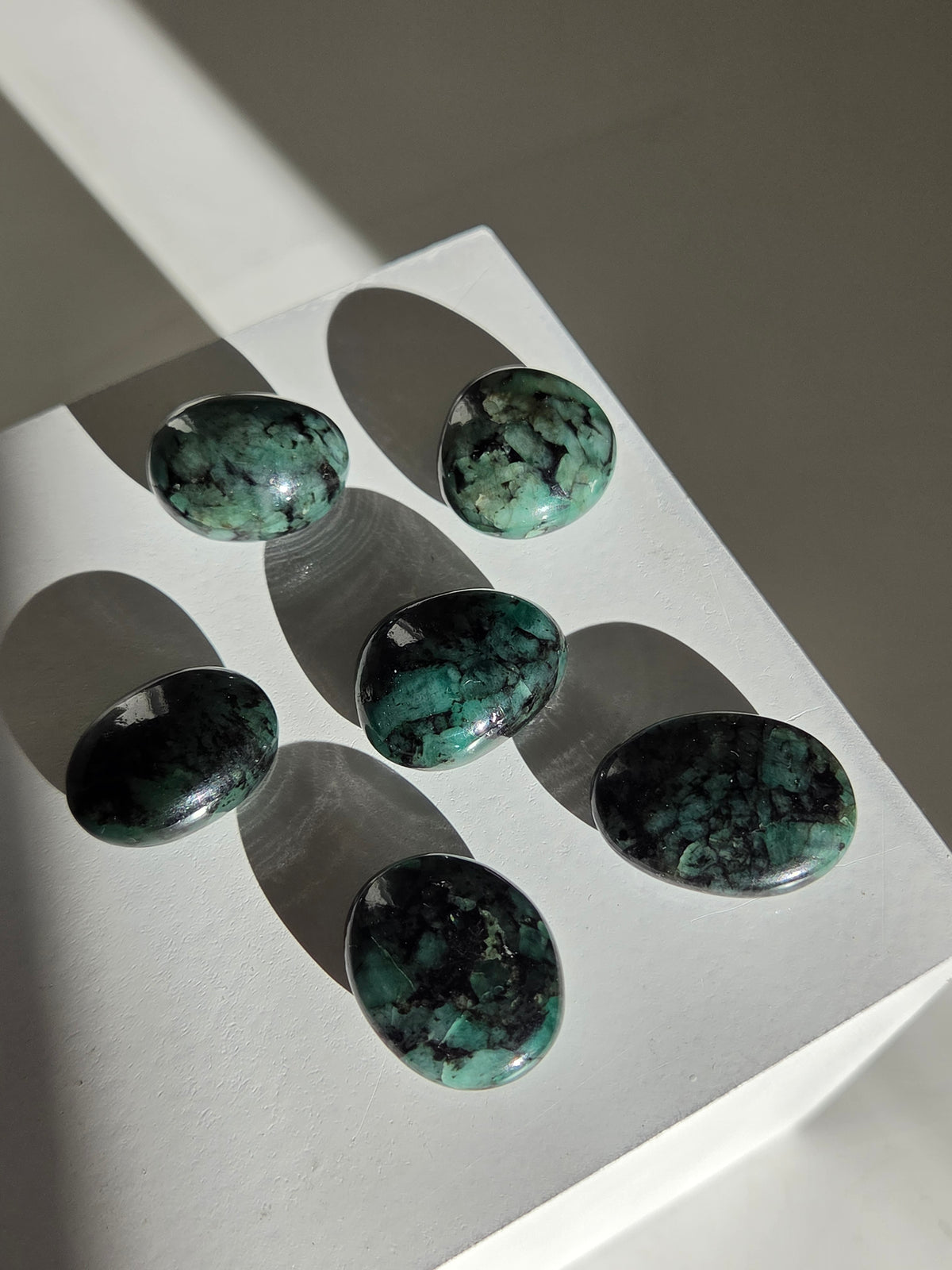 Emerald Mini Palm | intuitively selected