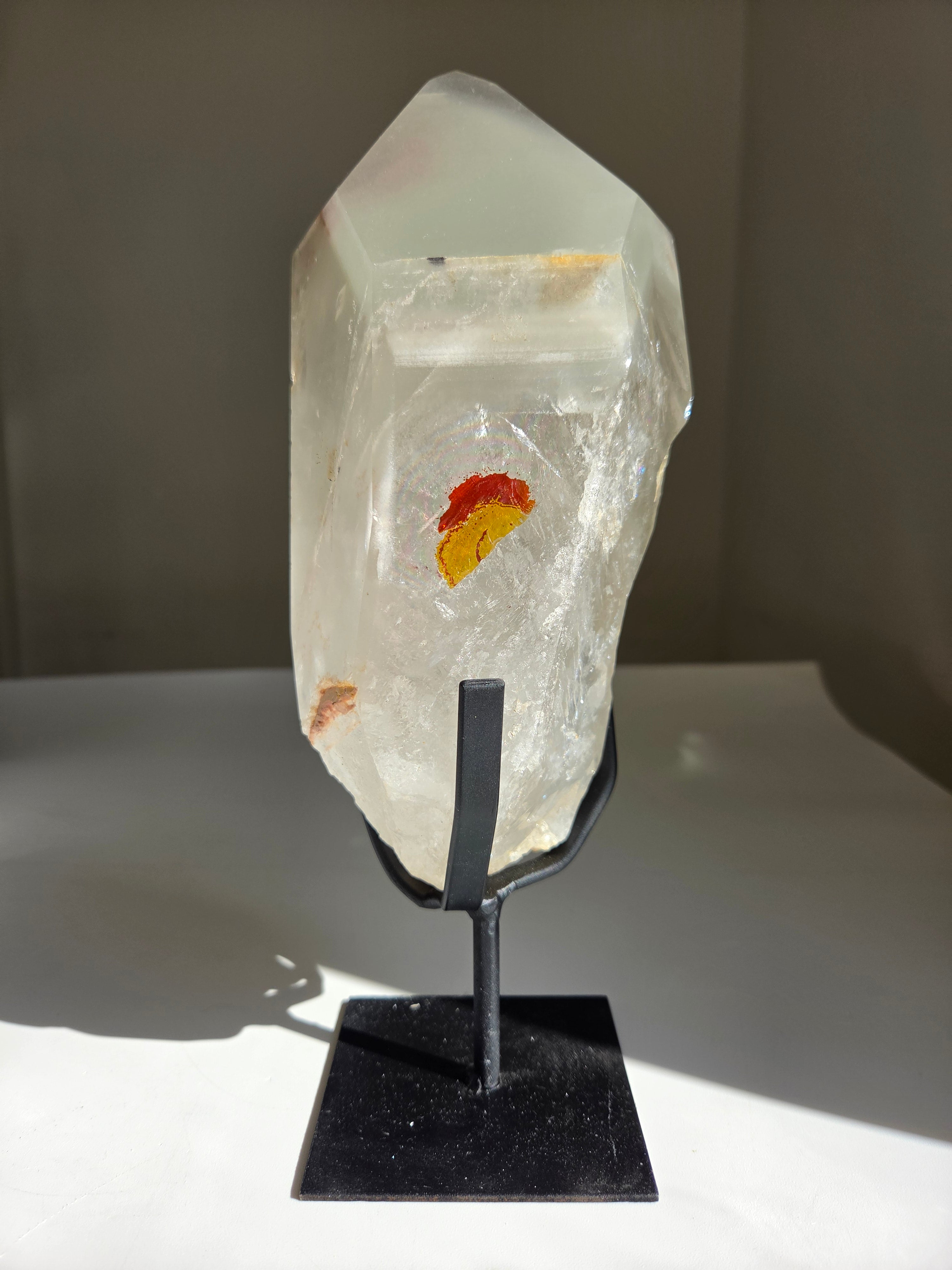 Garden Quartz Statement on Custom Stand