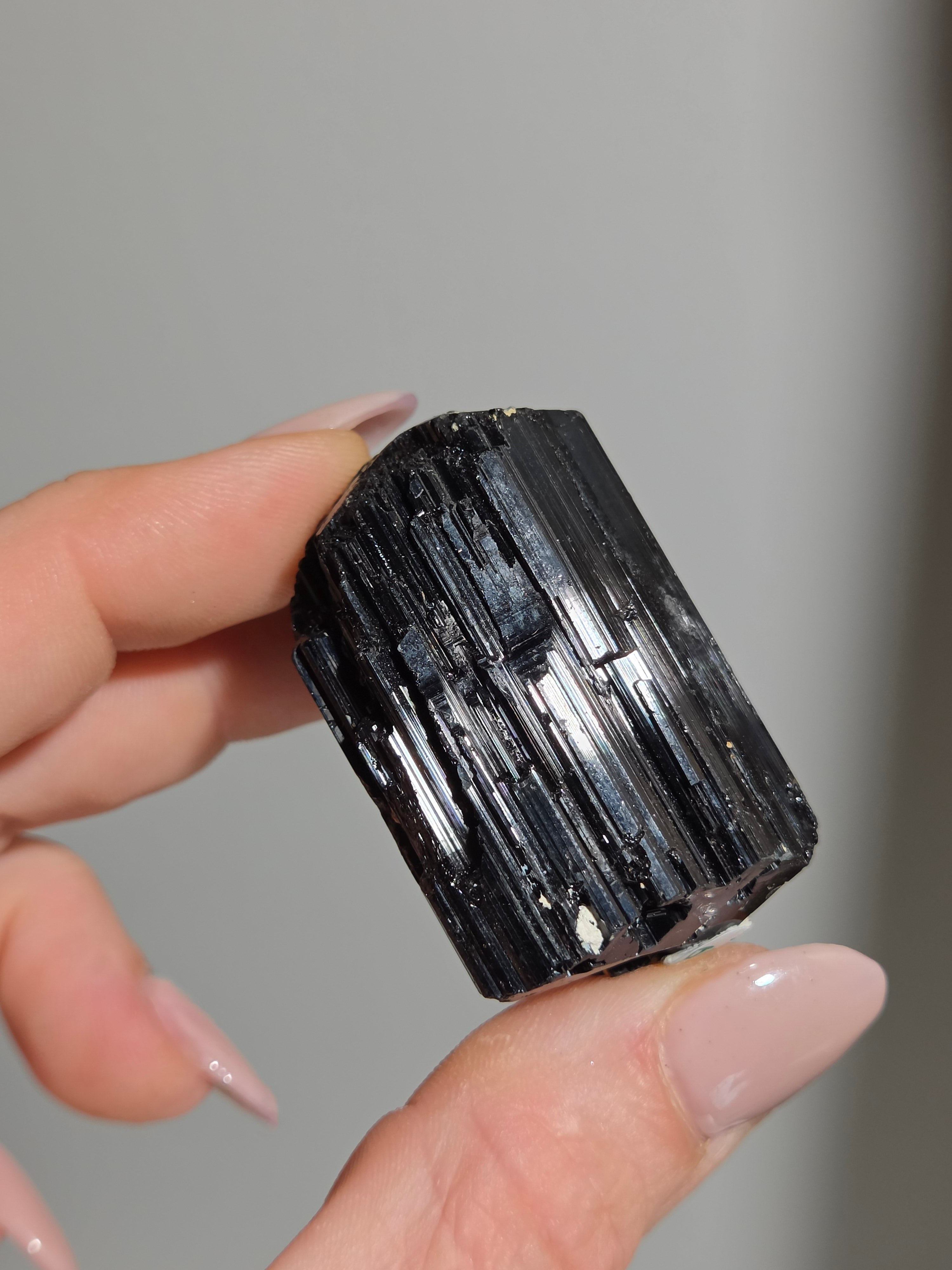 Raw Black Tourmaline 006