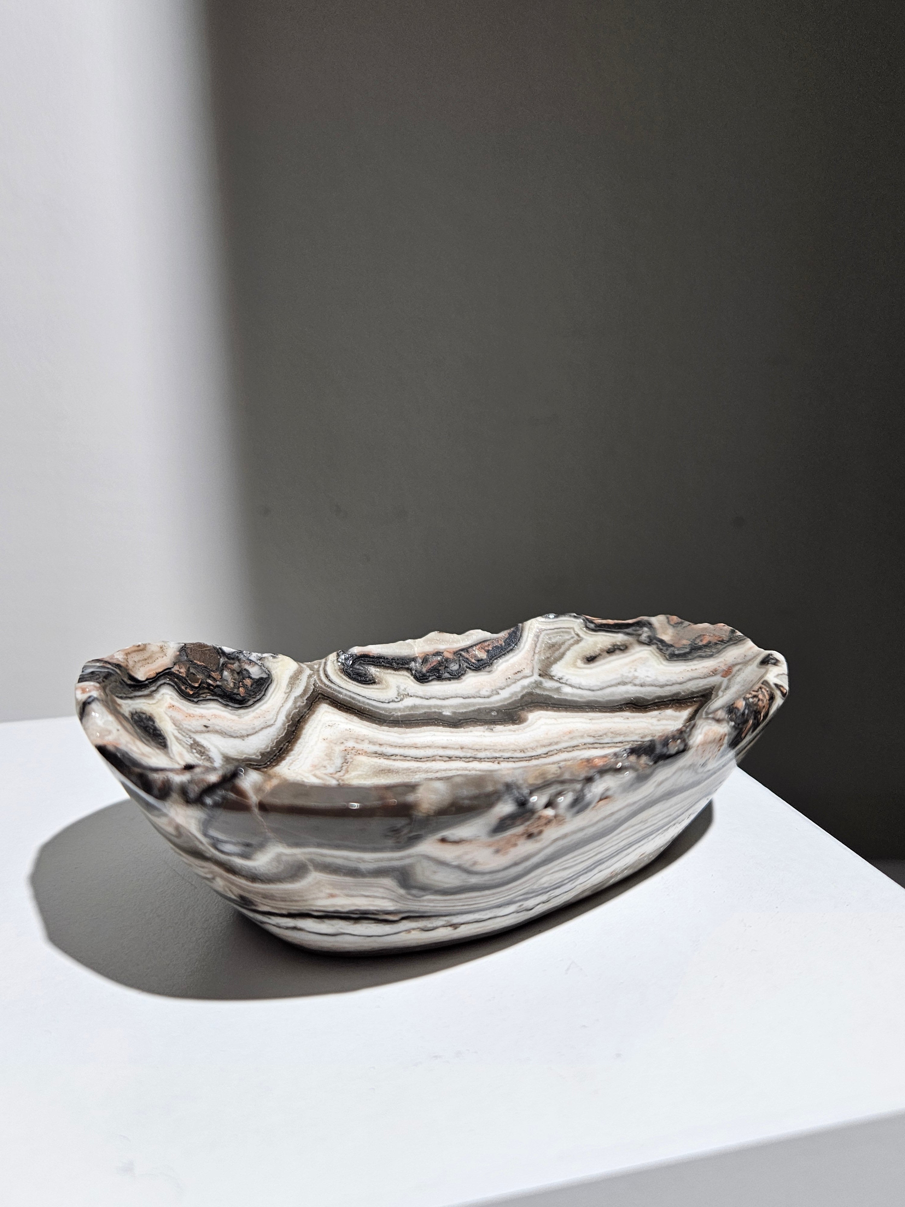 Banded Calcite Bowl 010