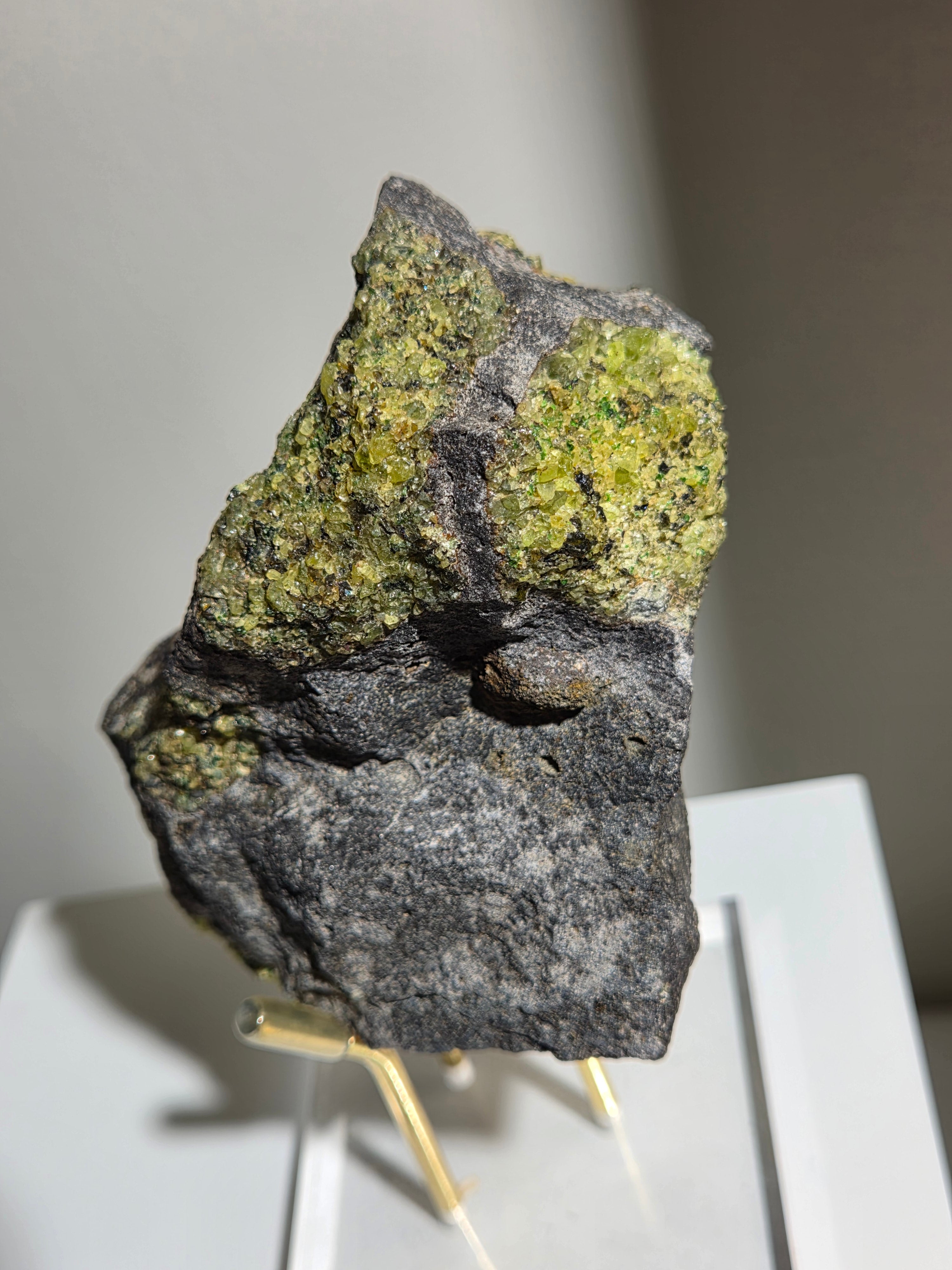 Raw Peridot 002