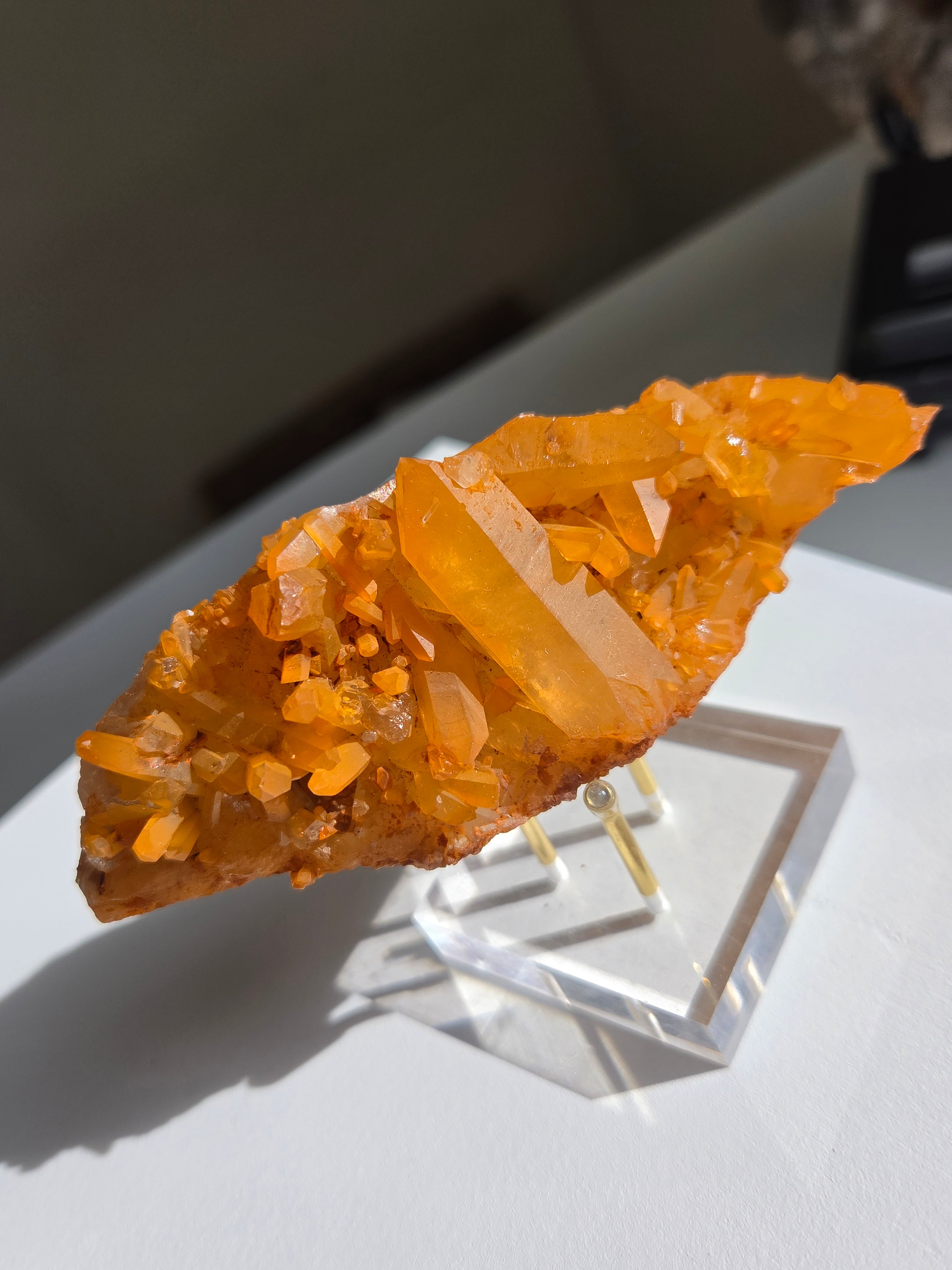 Tangerine Quartz Cluster 008