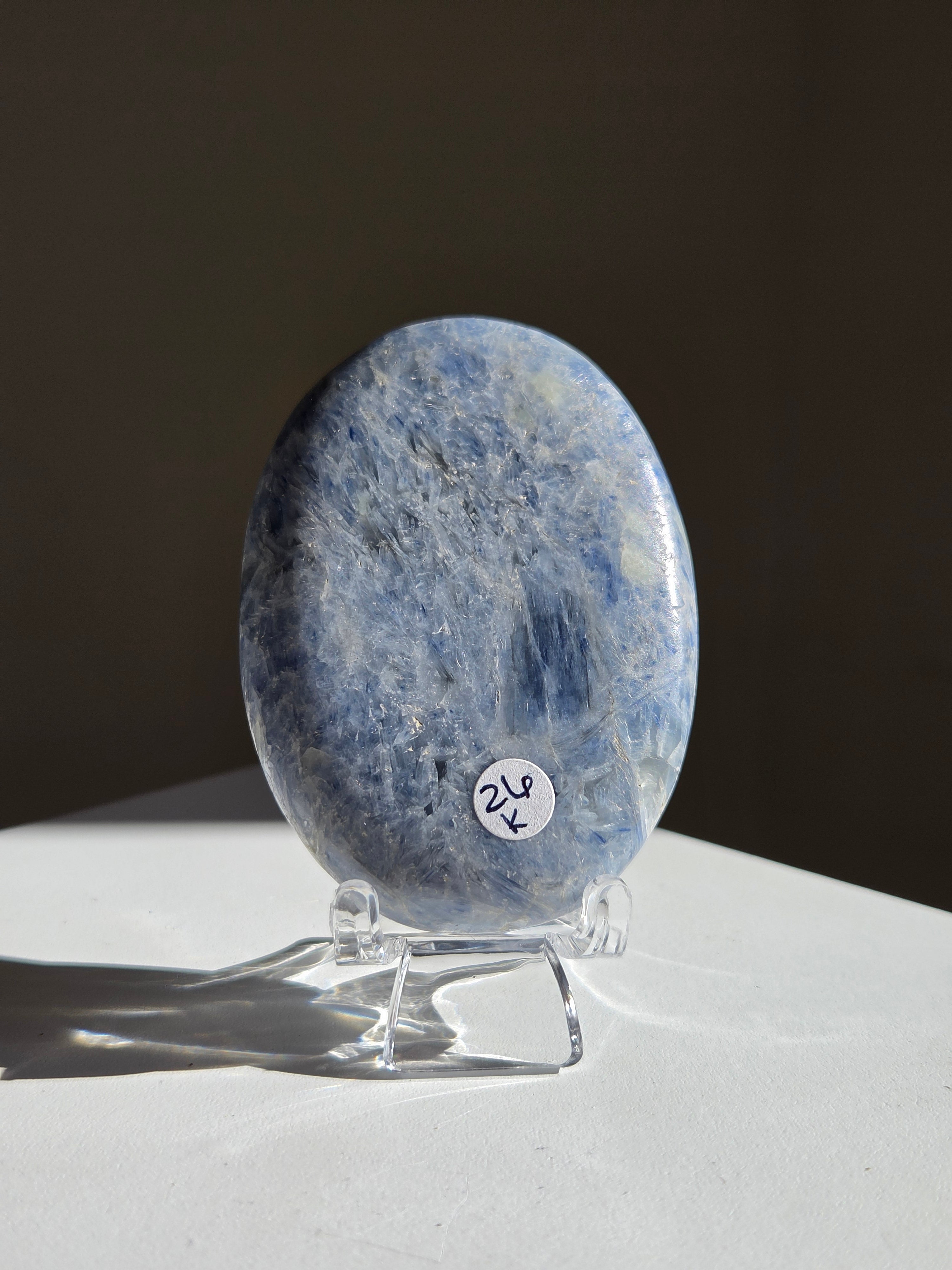 Blue Kyanite Palmstone 001