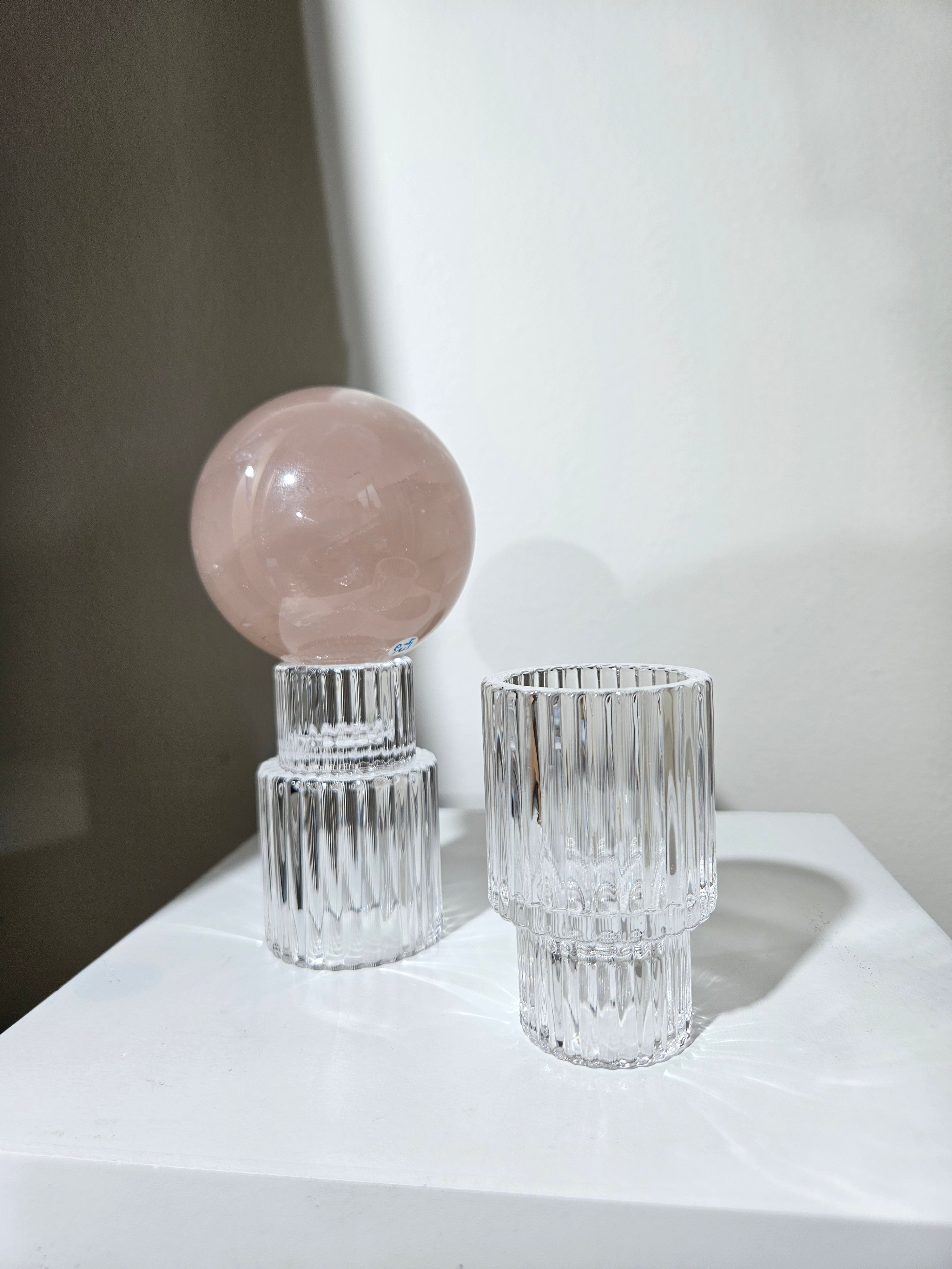 Straight Glass Sphere Stand